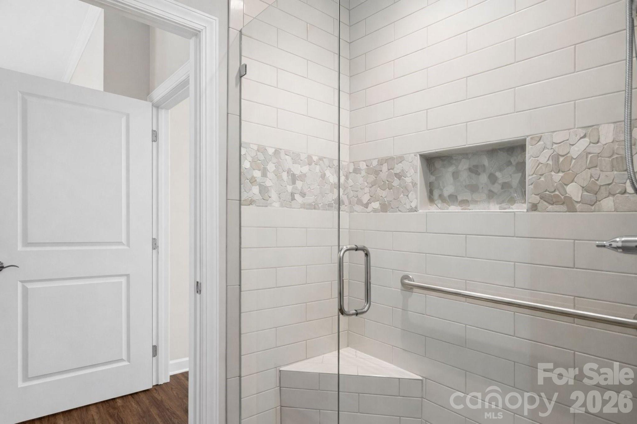 Azalea Glen - Residential