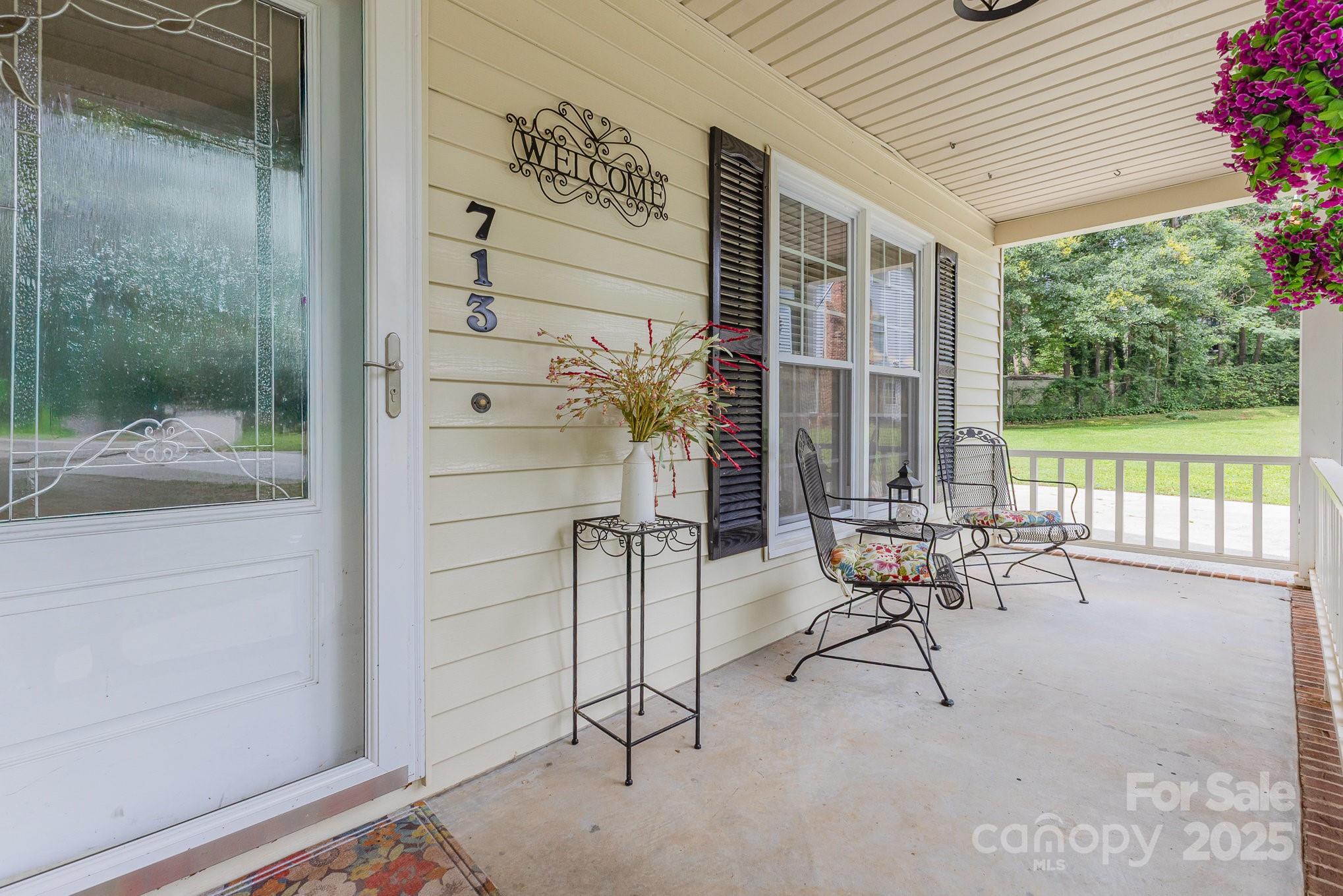 713 Hickory Hill Court
