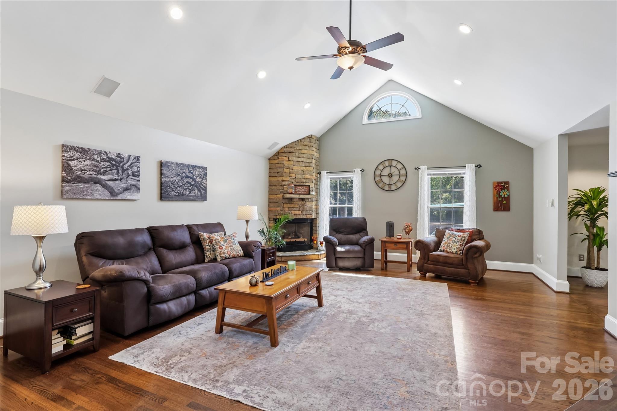 319 Big Indian Loop