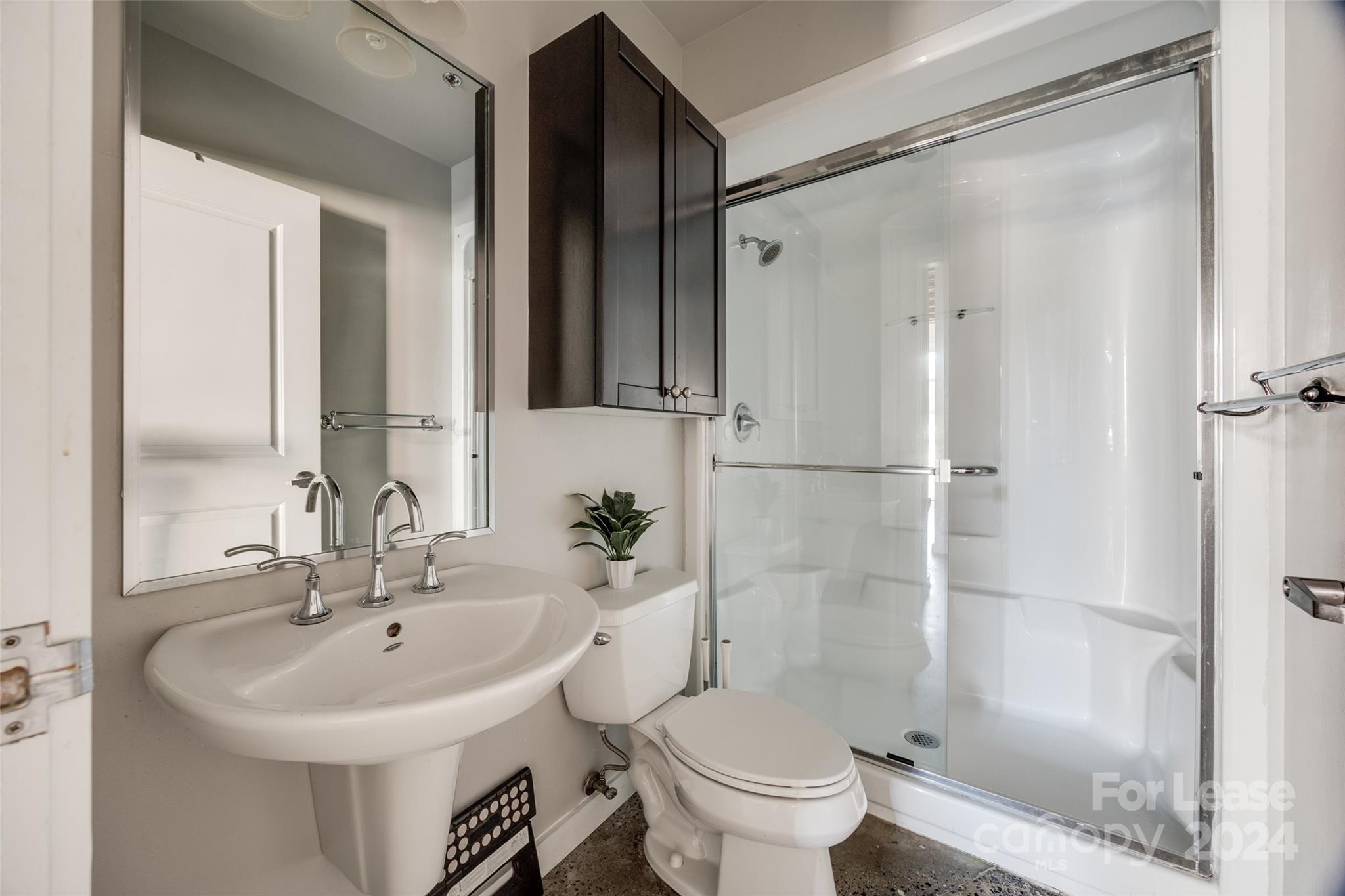 Royal Truss - Residential Lease