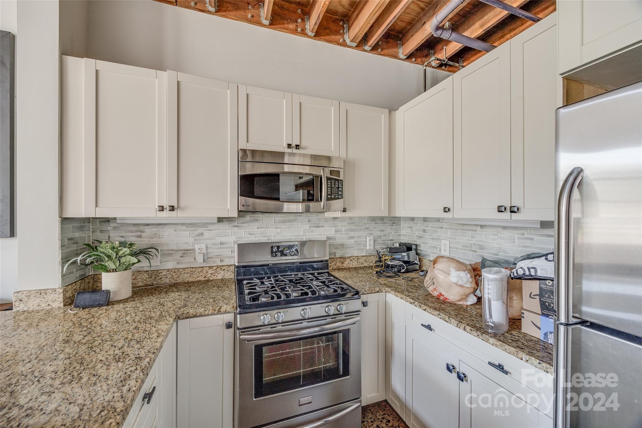 Royal Truss - Residential Lease