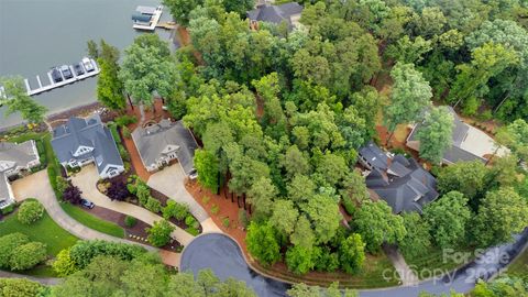 124 Archer Glen New London NC 28127