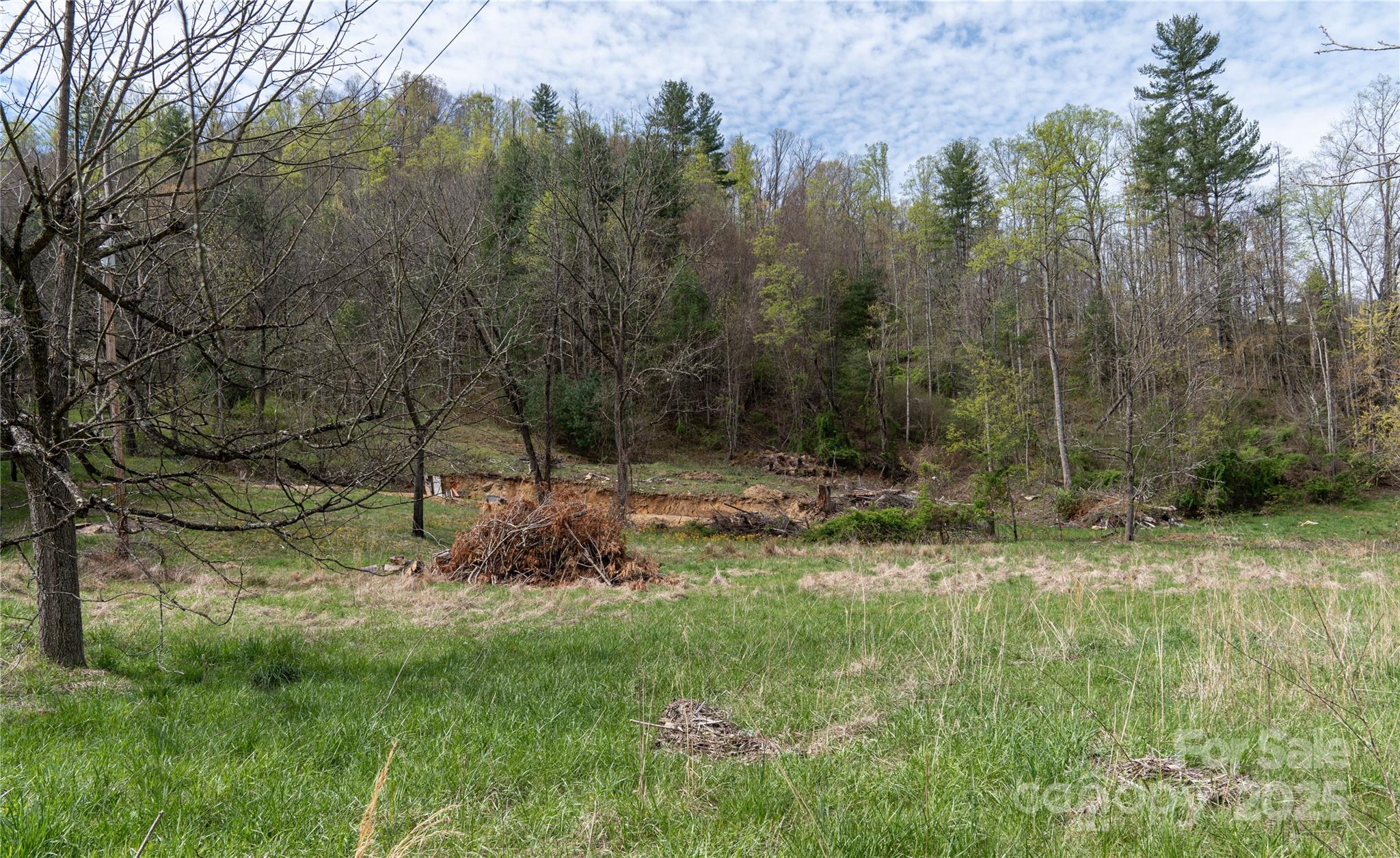 1408 Hamburg Road