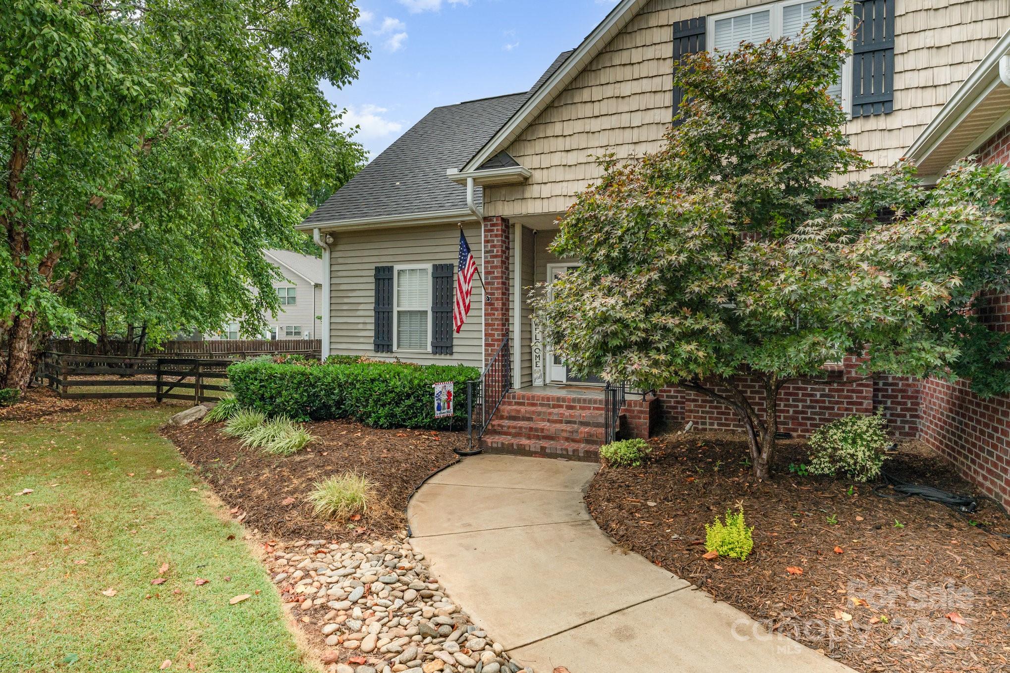 7020 Highland Way