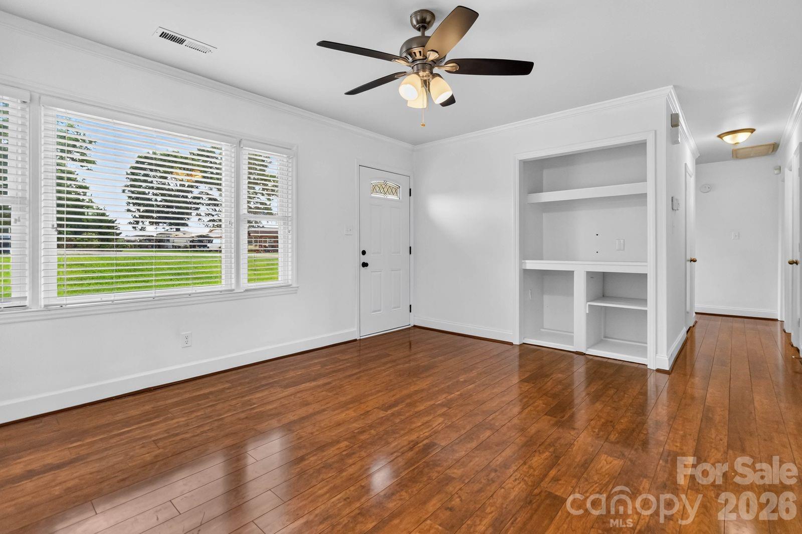 809 Hasty Road