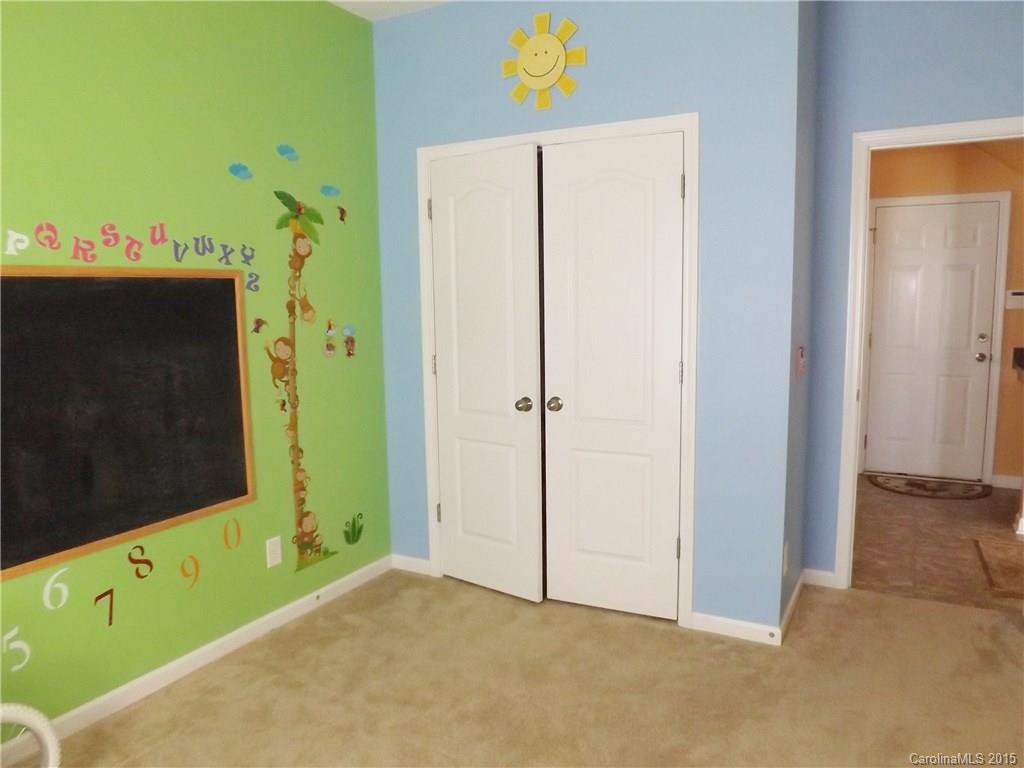 Creekshire Village - Residential Lease