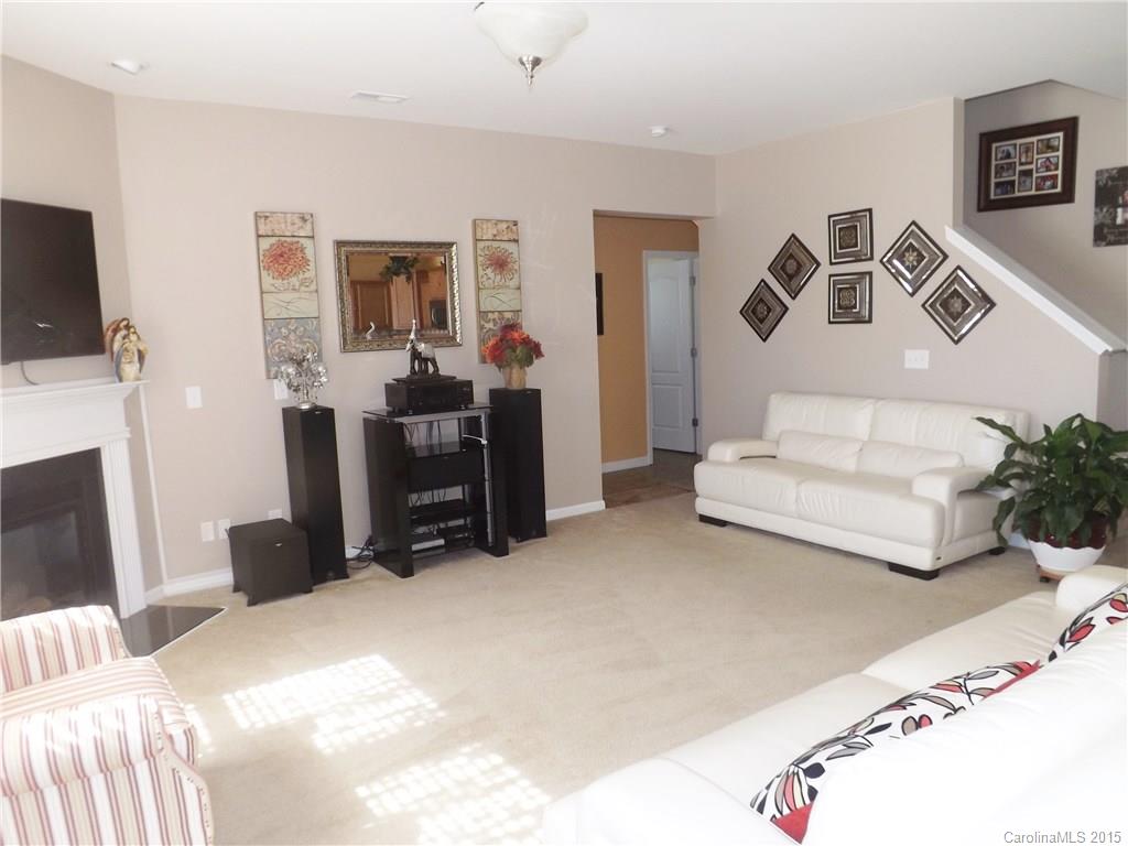 Creekshire Village - Residential Lease