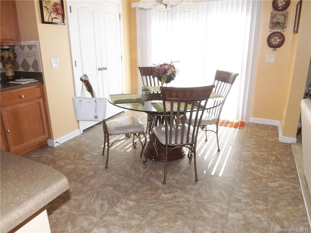 Creekshire Village - Residential Lease