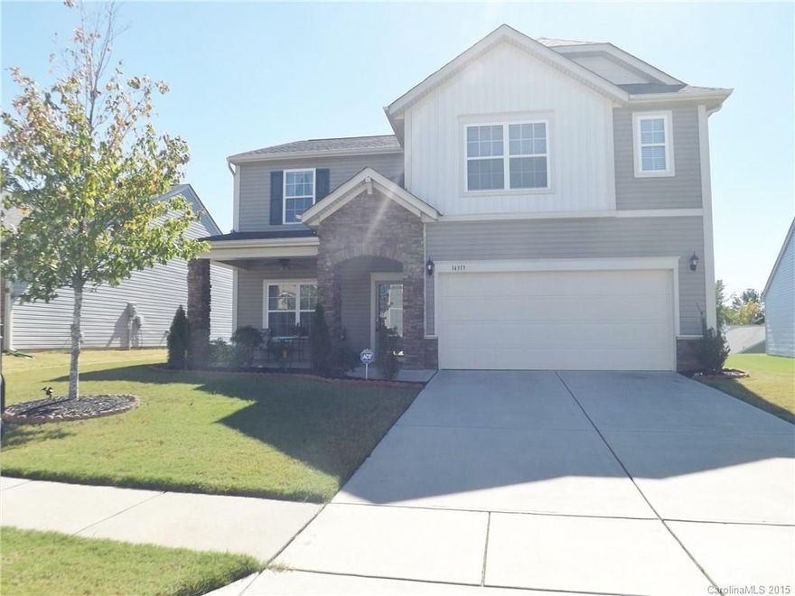 IMPECCABLE 5BR/3BA OPEN FLOOR-PLAN HOME WILL DELIGHT. FORMAL AREA CAN BE DR, LR OR OFFICE. LARGE EAT IN KITCHEN W/SS APPLIANCES, CENTER ISLAND, PANTRY, LOTS OF CABINET & COUNTER SPACE. GREAT RM W/ FIREPLACE. BDR & FULL BA ON MAIN. HUGE LOFT AREA W/ LG CLOSET. WELL SIZED SECONDARY BEDROOMS . OWNER'S RETREAT W/ A LARGE WALK-IN CLOSET & SPA BATH W/ DUAL SINKS & SHOWER. THE BACKYARD HAS A CUSTOM DESIGNED STAMPED CONCRETE PATIO W/ STACKED STONE RETAINING WALL & CUSTOM LIGHTING. MUST SEE TO BELIEVE.