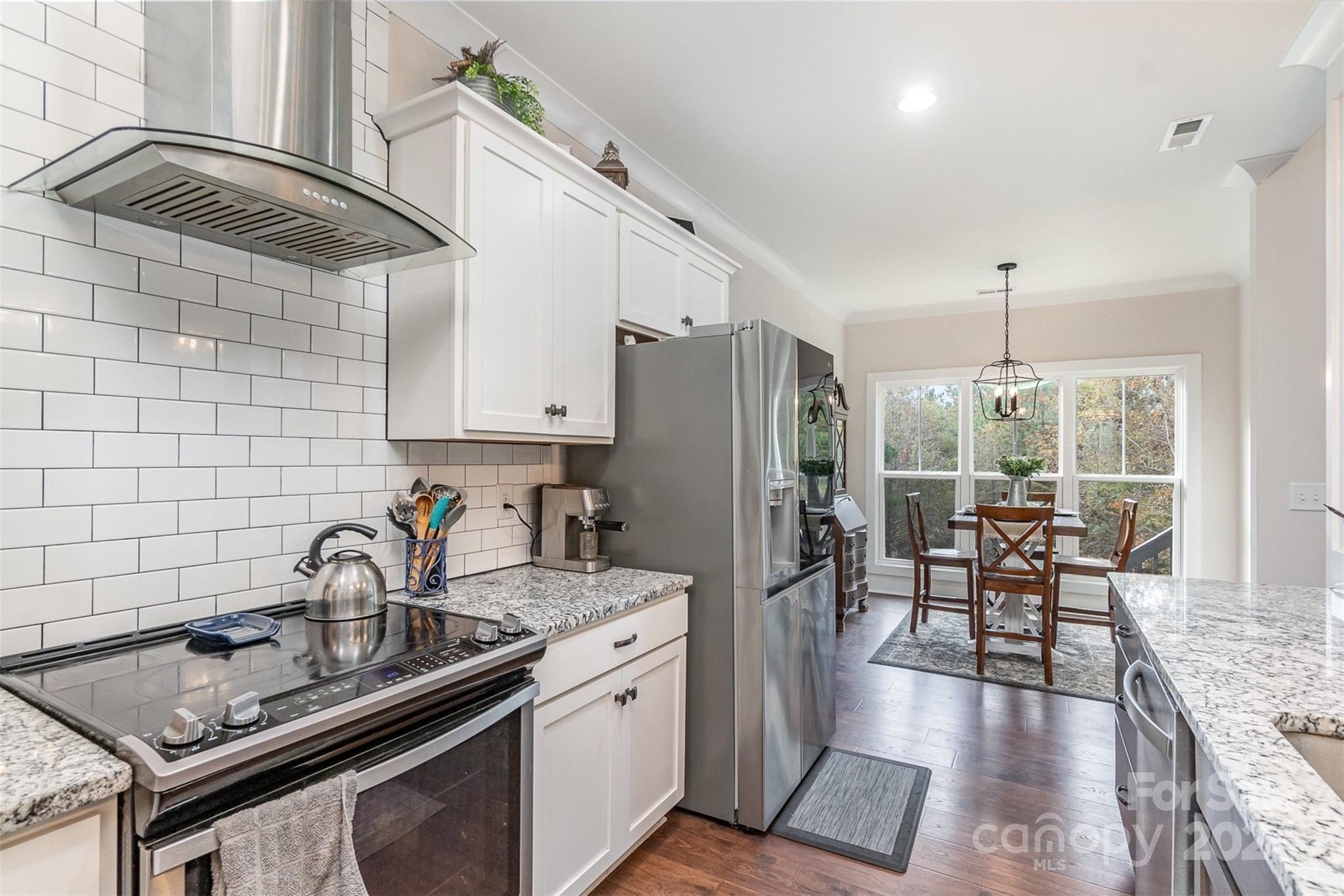 1851 White Fawn Lane
