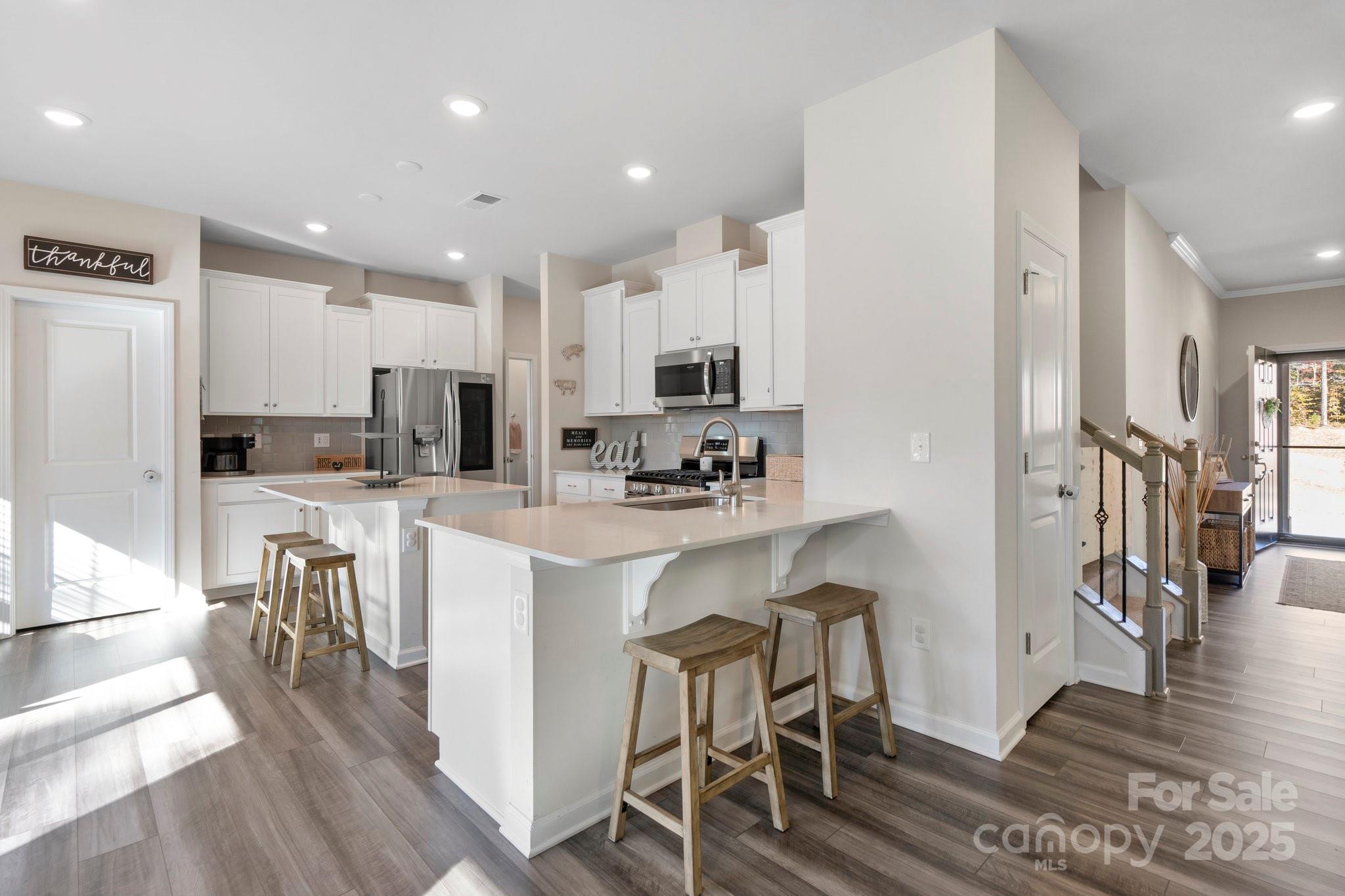 Falls Cove at Lake Norman - Residential