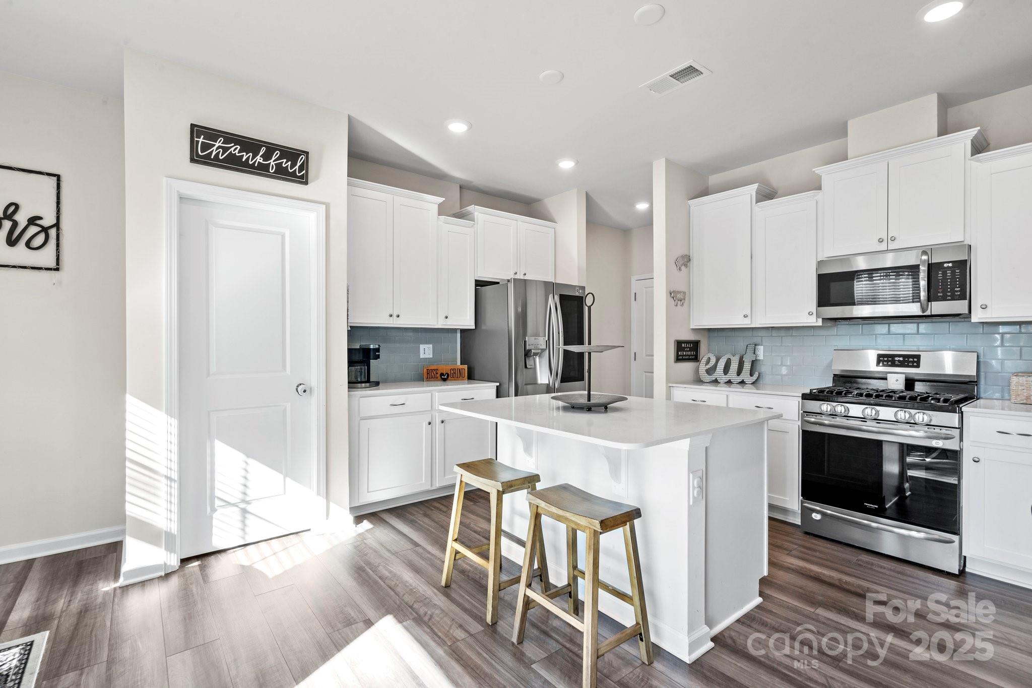 Falls Cove at Lake Norman - Residential