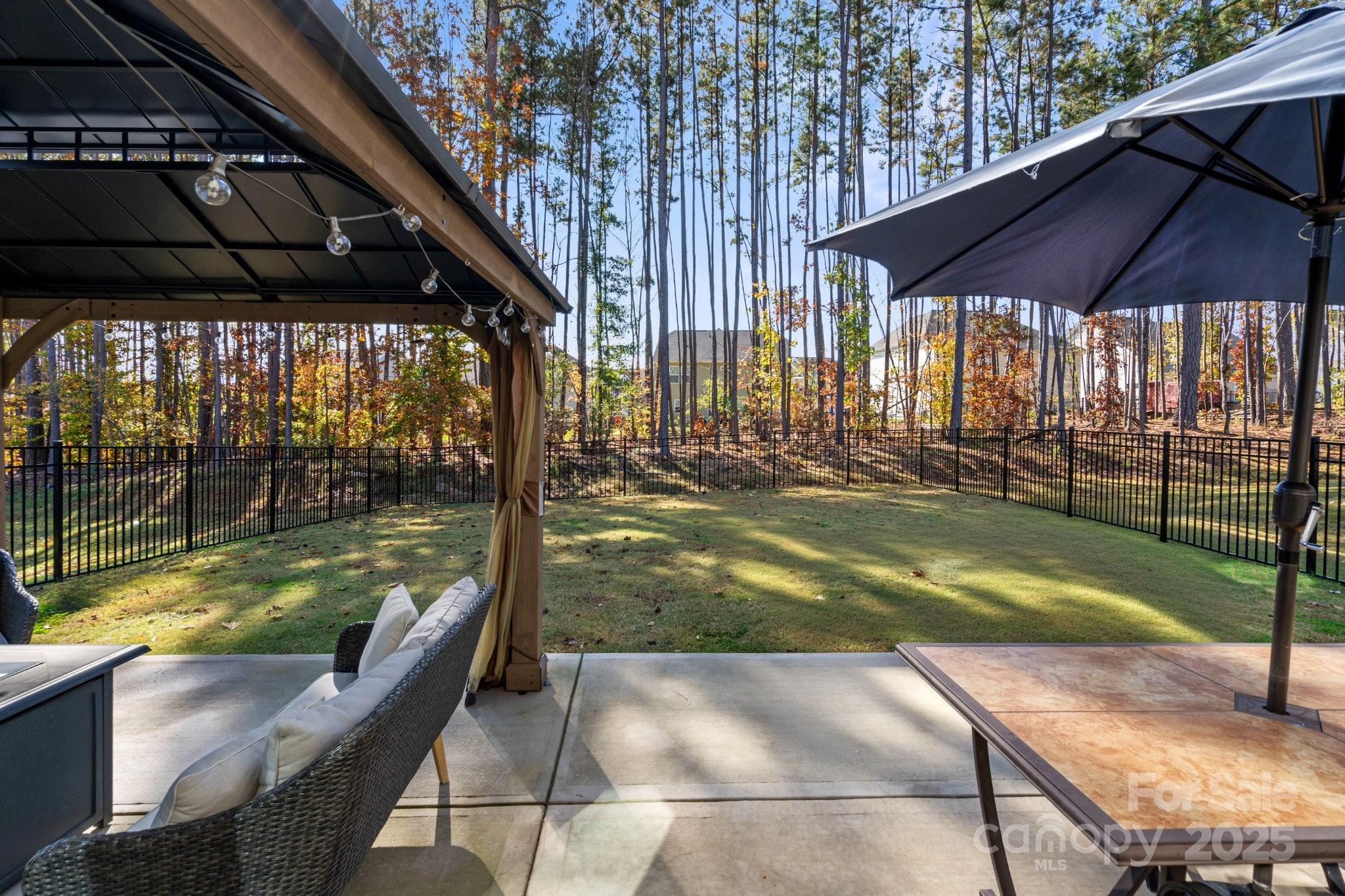 Falls Cove at Lake Norman - Residential