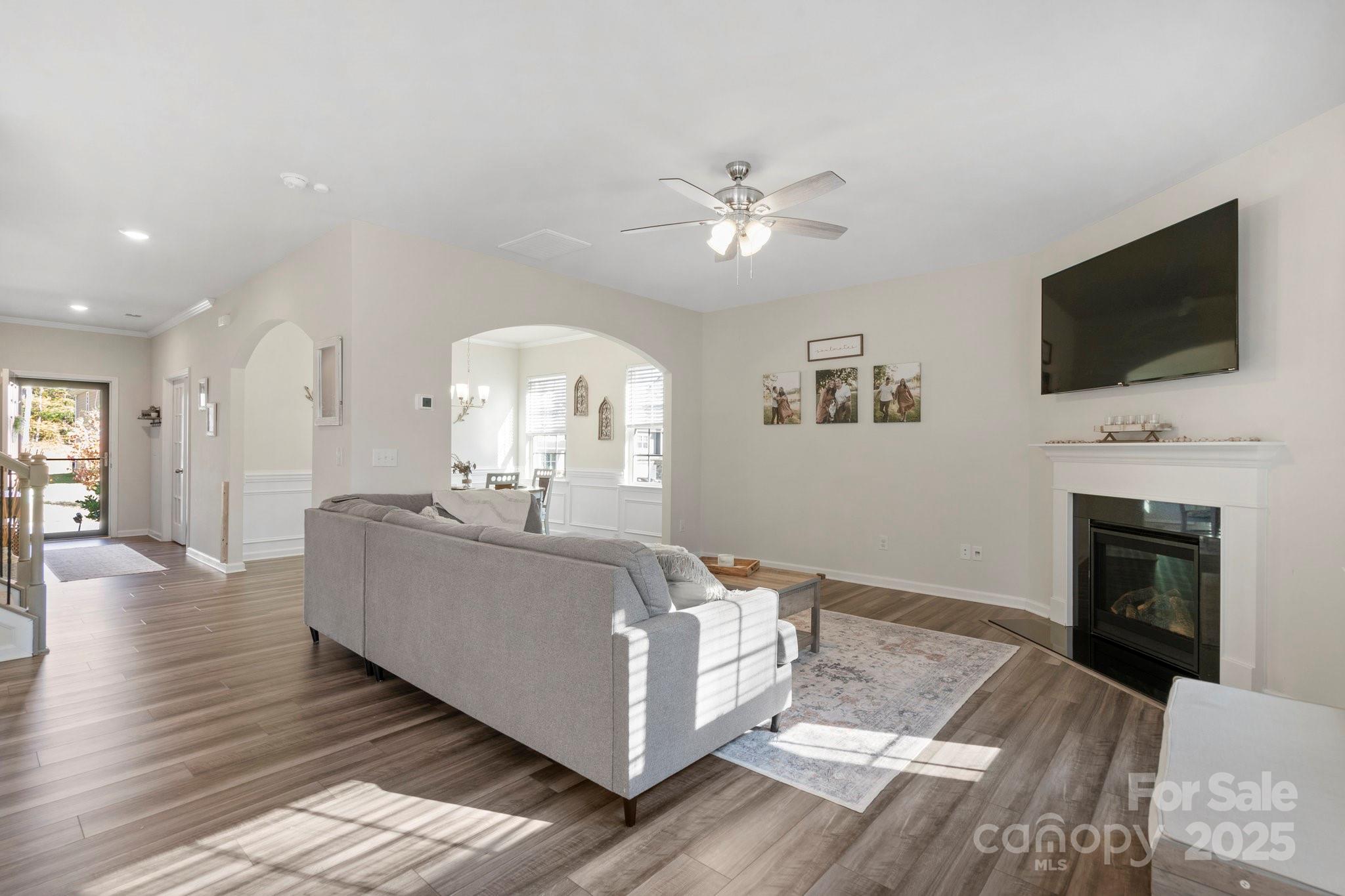 Falls Cove at Lake Norman - Residential