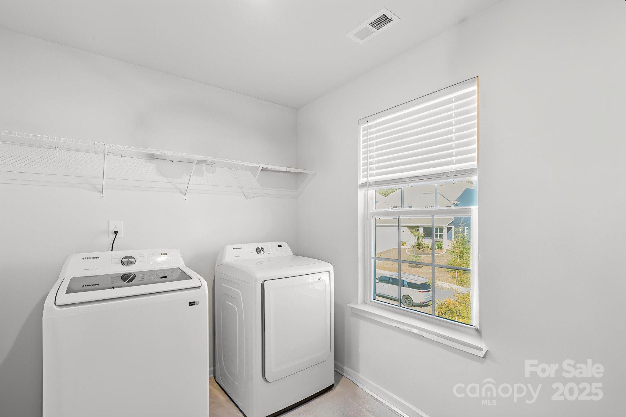 Falls Cove at Lake Norman - Residential