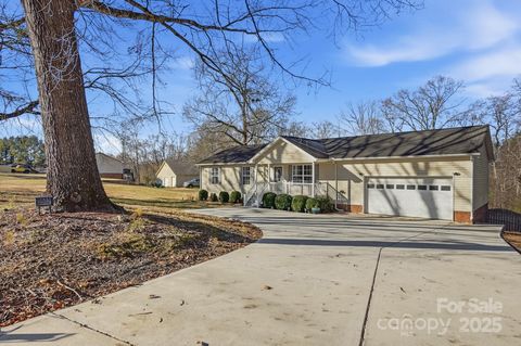 Photo of 3002 Plyler Mill Road, Monroe, NC 28112 (MLS # 4332329)
