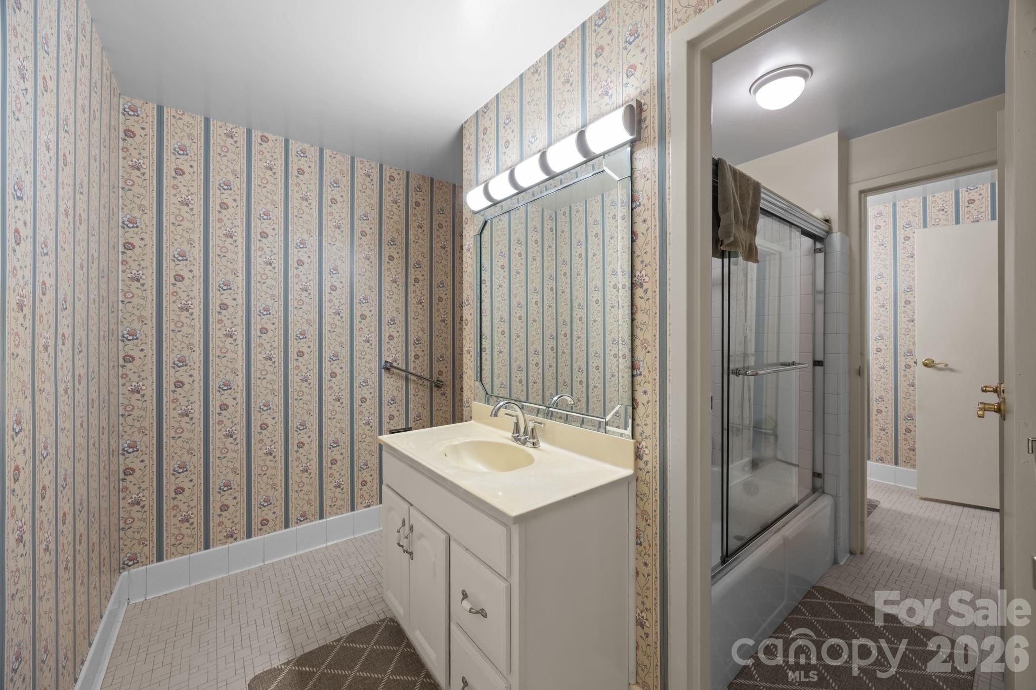 Kimberlee - Residential