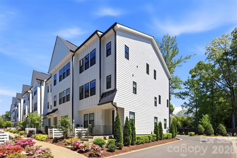 Photo of 4129 Polluck Way, Charlotte, NC 28209 (MLS # 4366686)