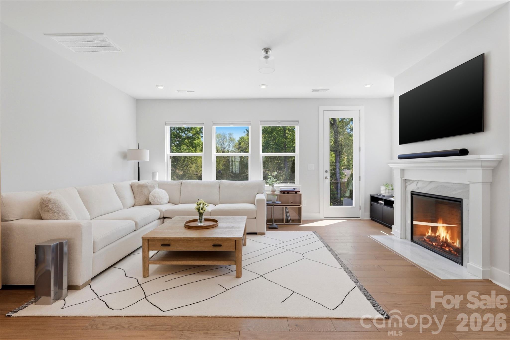 Six Twenty - Residential