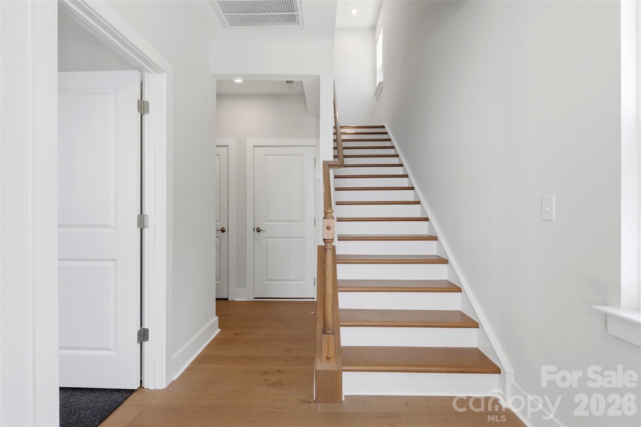 Six Twenty - Residential