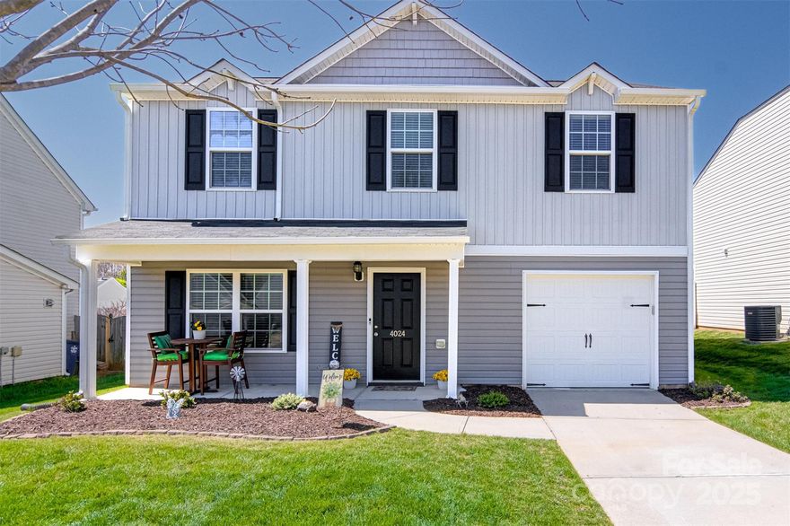 BEST AND FINAL MONDAY April 14th BY NOON
Welcome to this well maintained home with beautiful curb appeal.  Spacious living room, dining and kitchen offers open floor plan. Laundry located on main level. Oversized primary suite offers walk in closet, double sinks and shower/tub combination. Two additional bedrooms, versatile loft area and bath complete the upstairs. One car garage with additional parking in driveway. Manicured lawn surrounded by privacy fence allows for backyard entertaining.  All kitchen appliances along with washer/dryer will remain. Security system to remain. Updates include: HVAC system replaced in 2023. Updated manufactured hardwood flooring in kitchen, dining, bath and foyer. 
Located just minutes from the heart of Winston-Salem!
