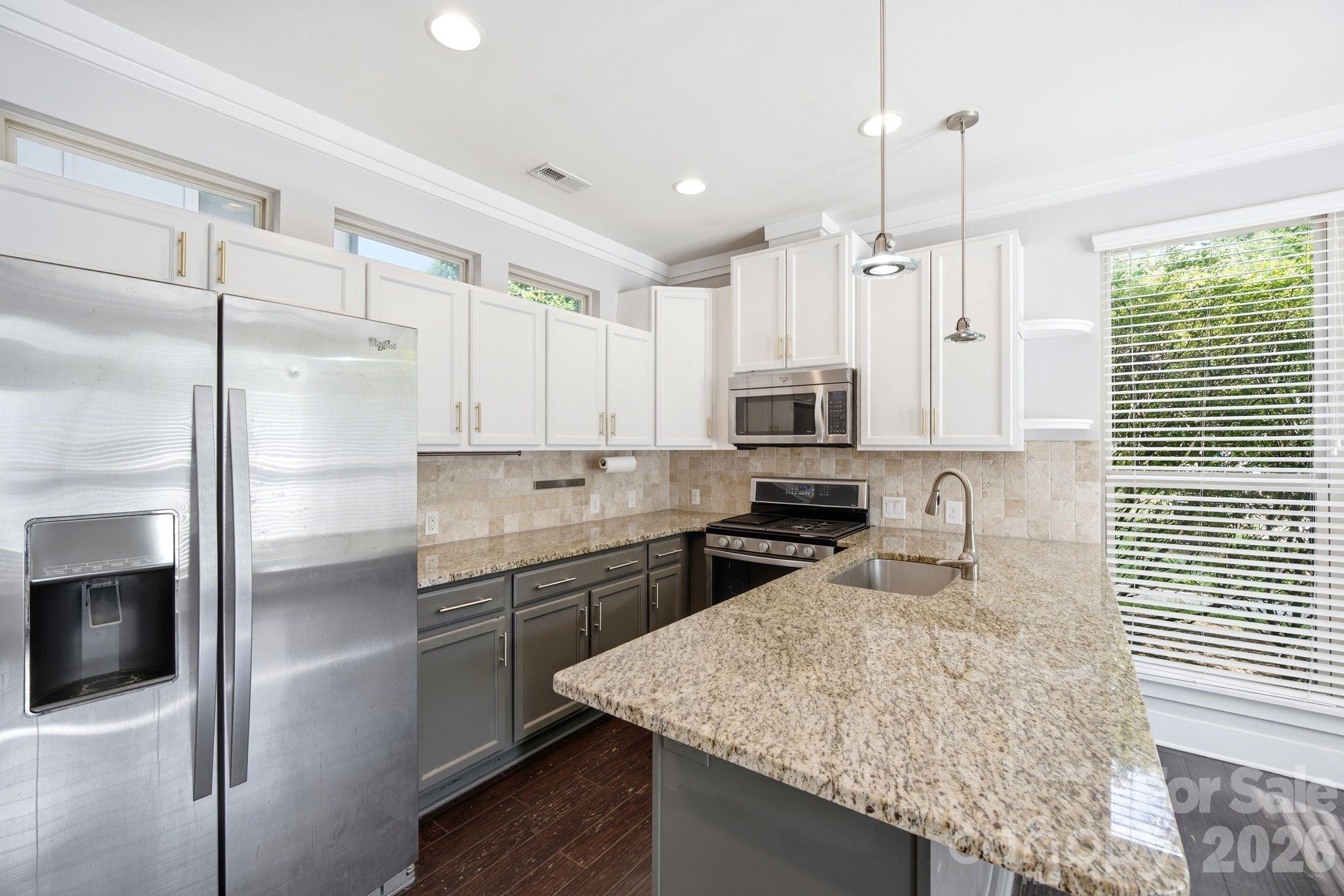 923 Warren Burgess Lane