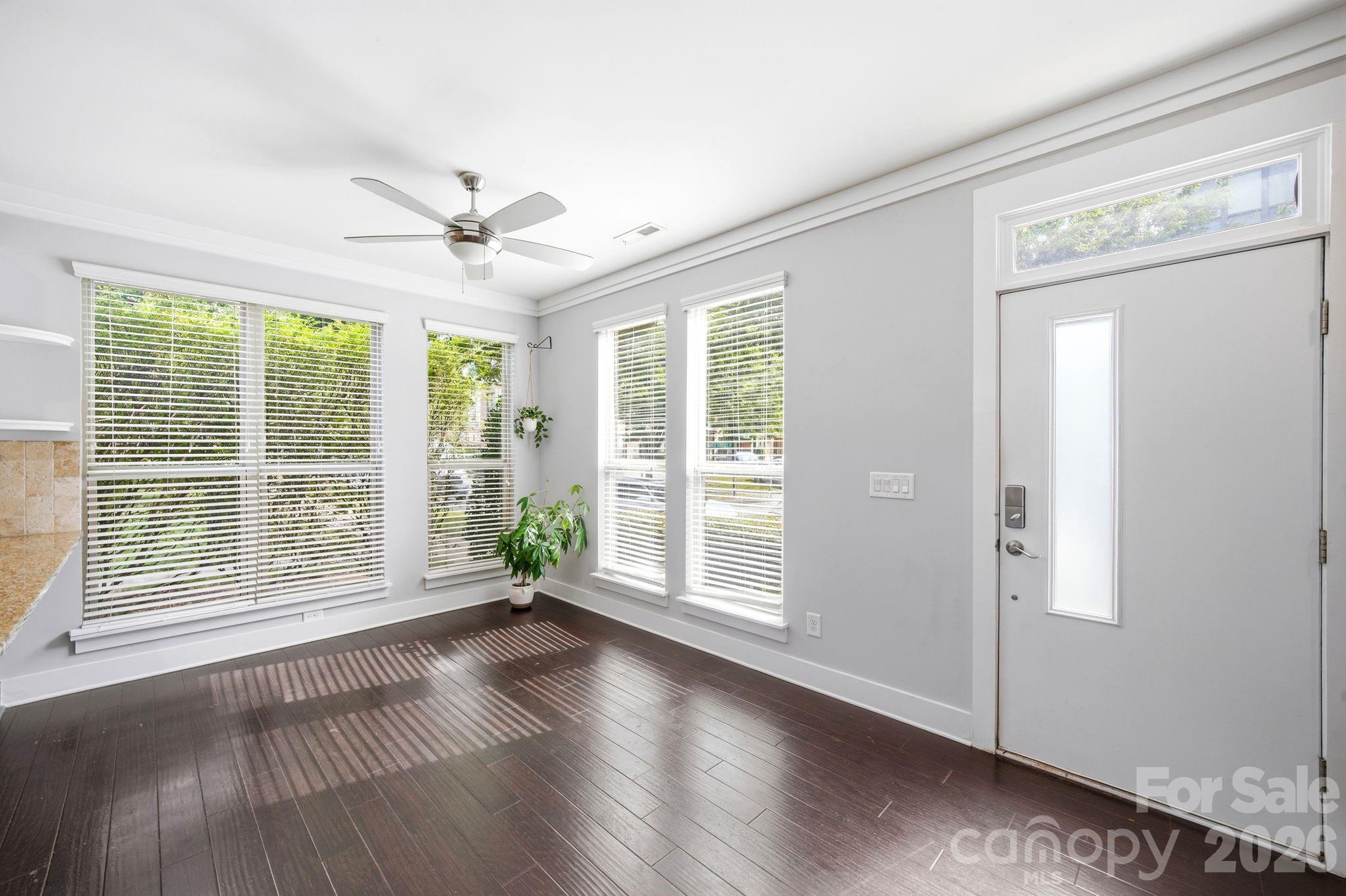 923 Warren Burgess Lane