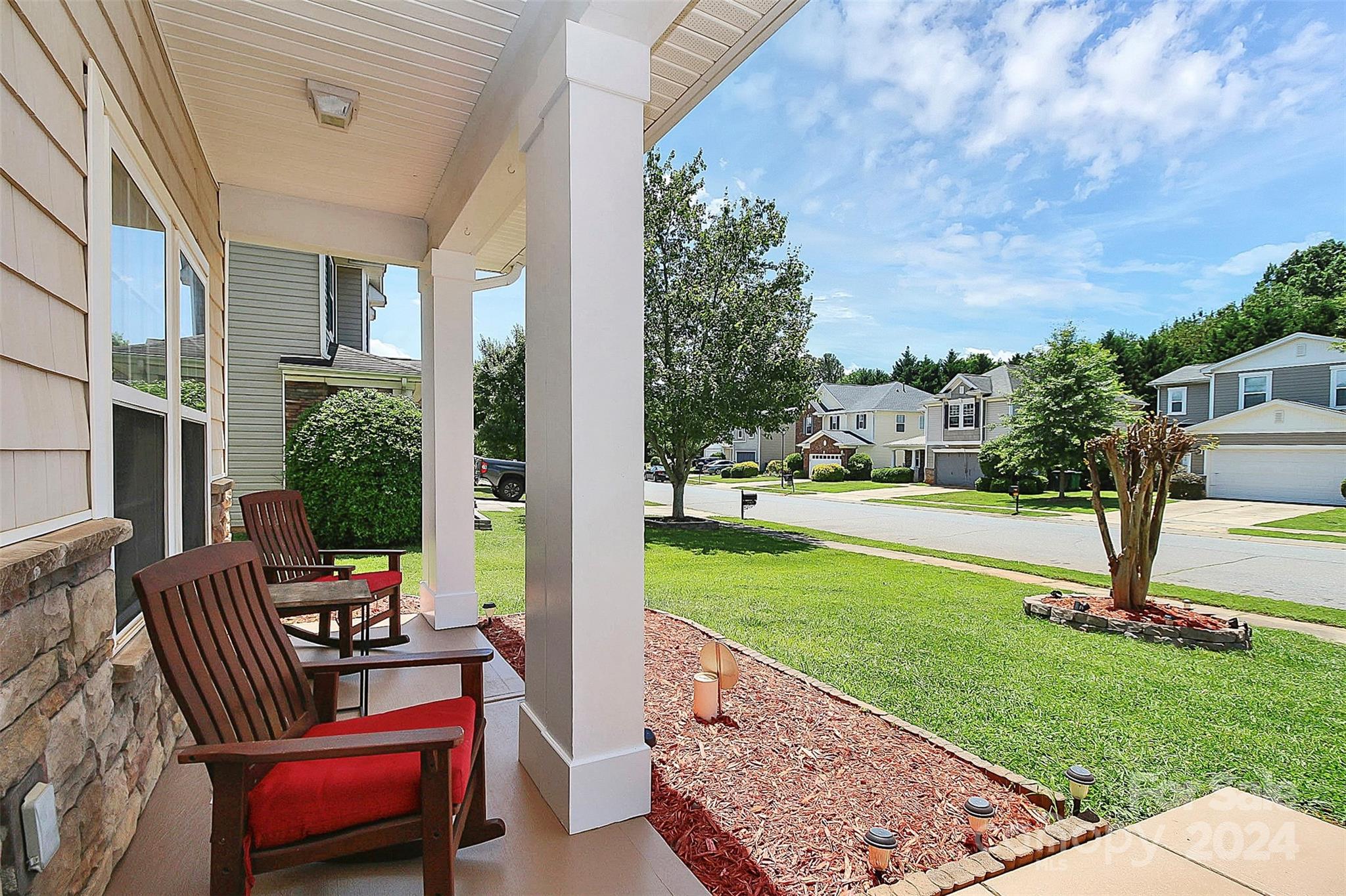 Hamilton Lakes - Residential