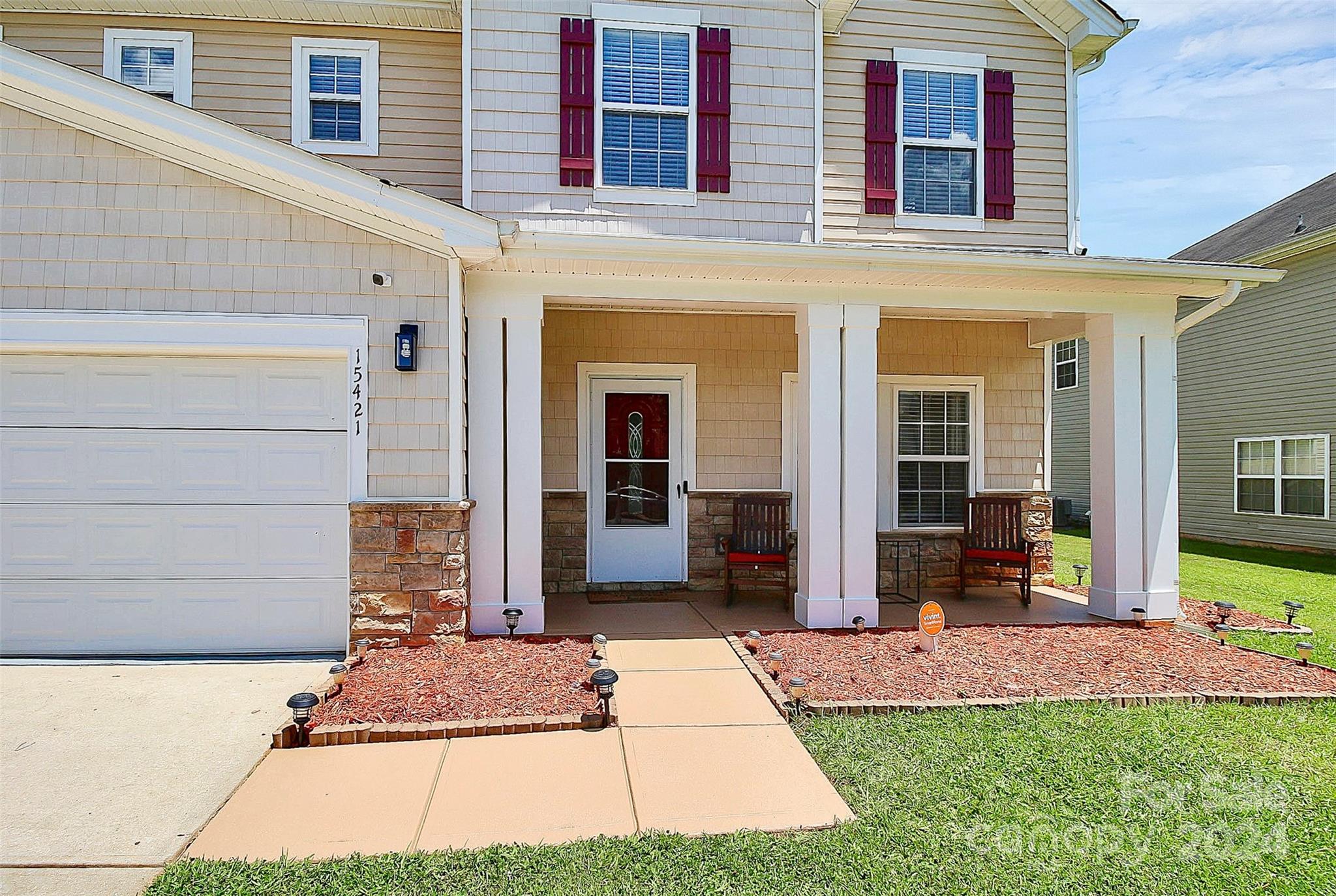 Hamilton Lakes - Residential