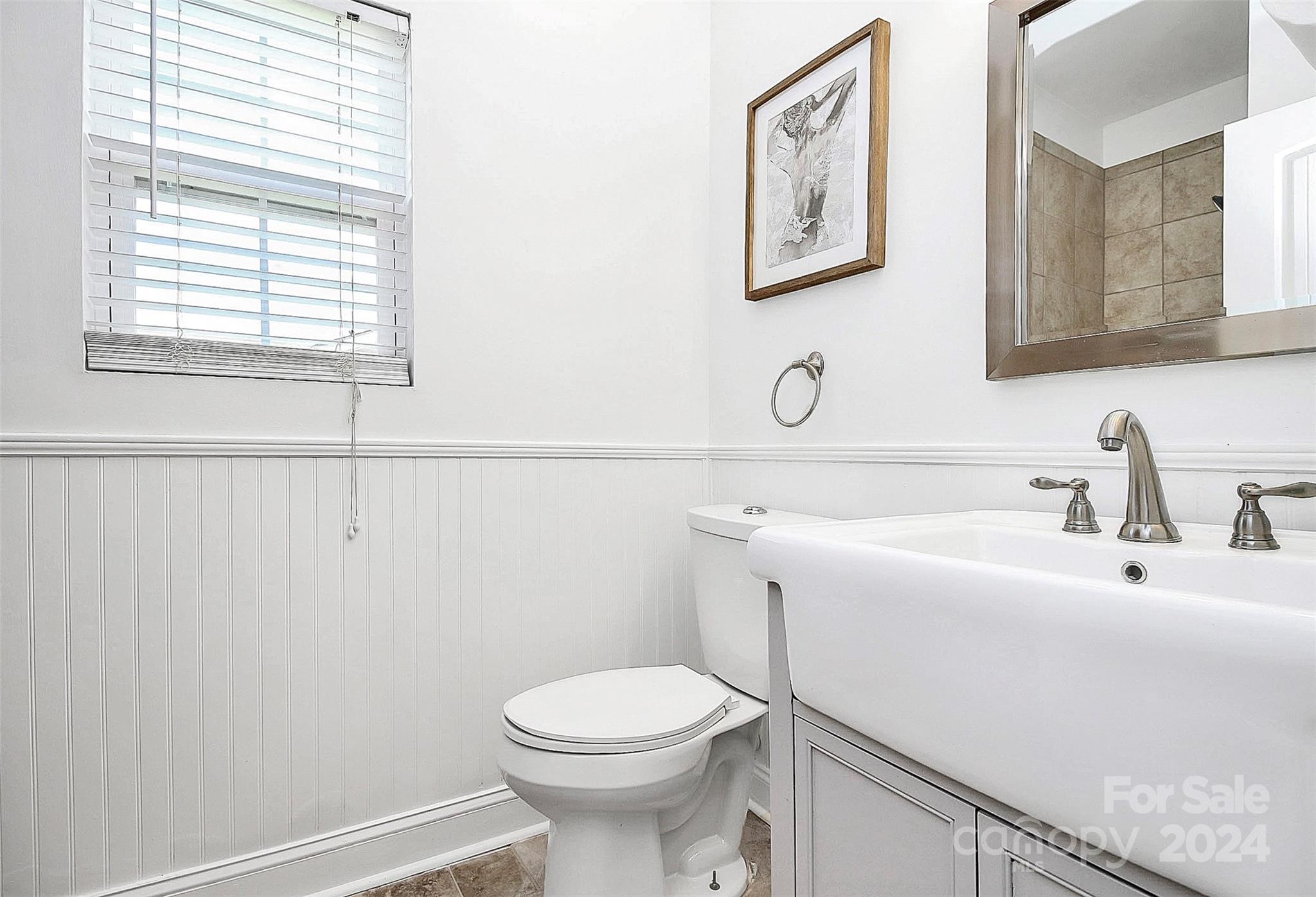 Hamilton Lakes - Residential