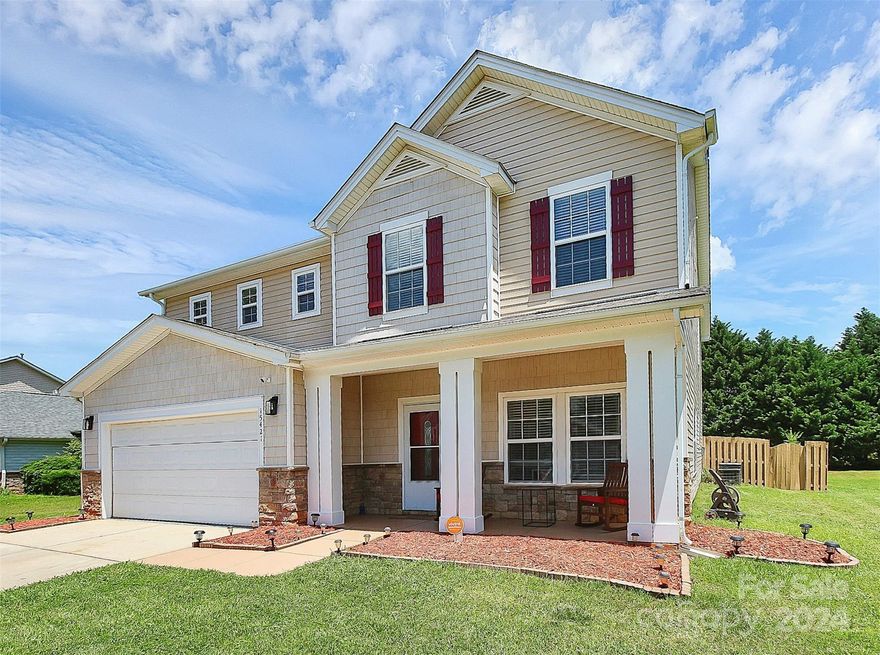 Welcome to 15421 Superior Street... Your search ends here! Nestled in the heart of Steele Creek, this stunning 6-bedroom, 3-bathroom residence offers the perfect blend of luxury, comfort, and community.  A sitting room that can be optioned as an office space or dining room...with a bonus room can be used as a 6th bedroom for even more comfort!  Freshly painted throughout, this home offers an open, yet cozy feel, with modern finishes! A spa-like bath that offers a soaking tub and pebbled and stoned standing shower, with an amazing walk-in closet! A fenced in backyard covering over a quarter of an acre! away from the Rivergate Shopping Center, offering plenty of shopping and dining options.  This one is a must see!