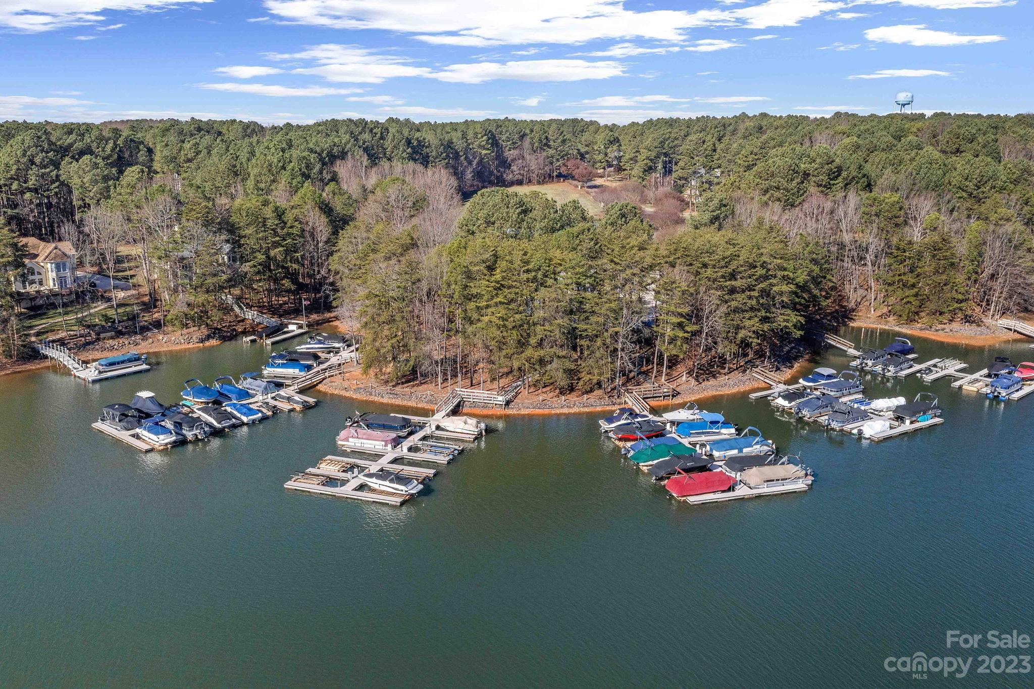 The Harbour At The Pointe - Residential