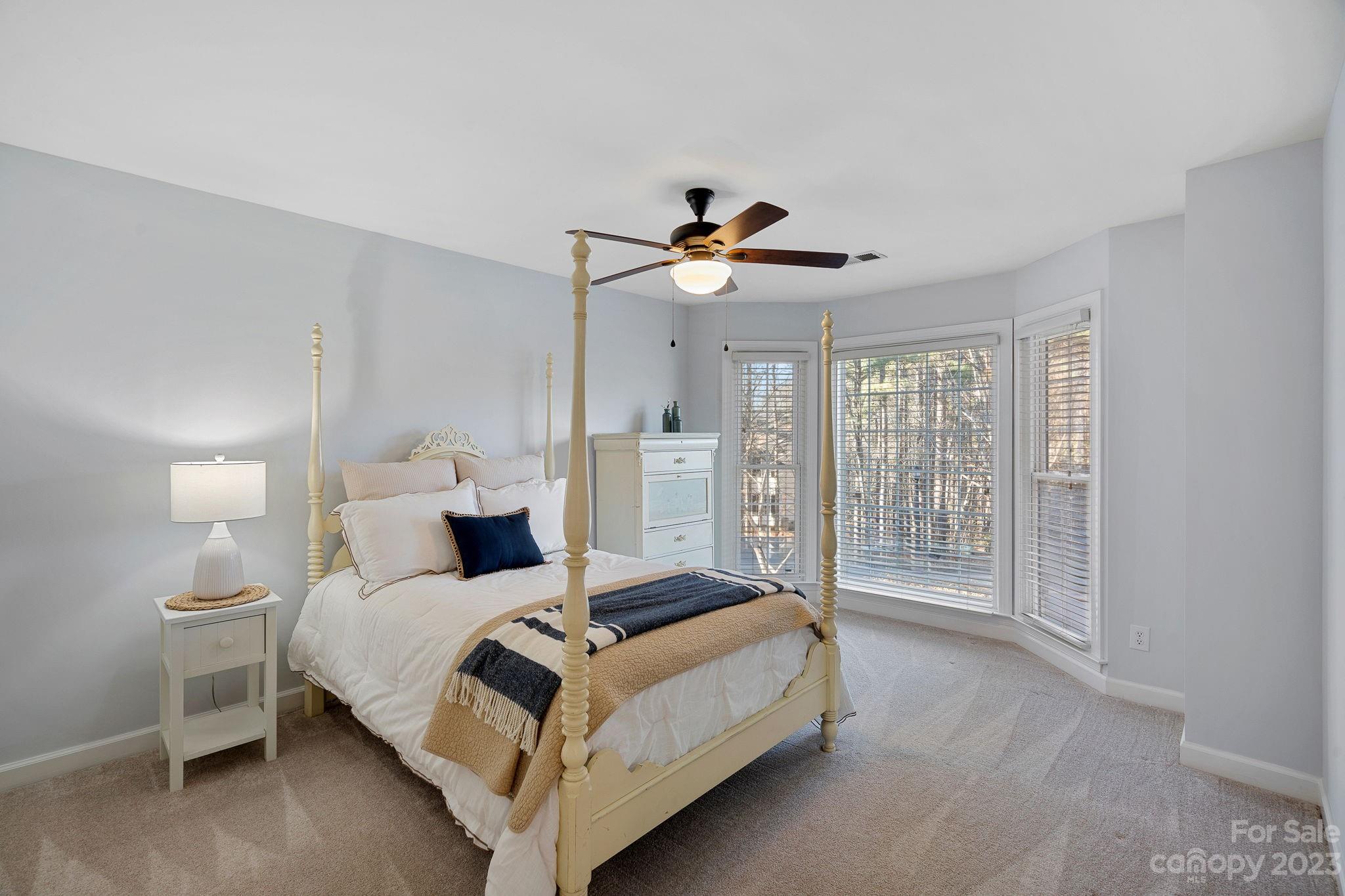 The Harbour At The Pointe - Residential