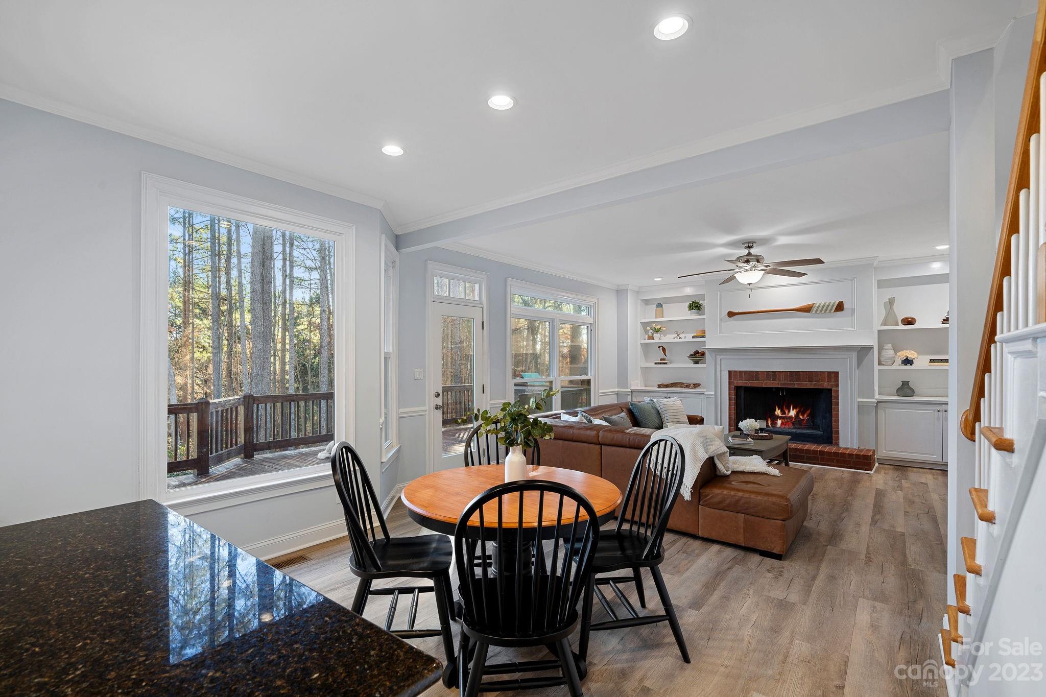 The Harbour At The Pointe - Residential