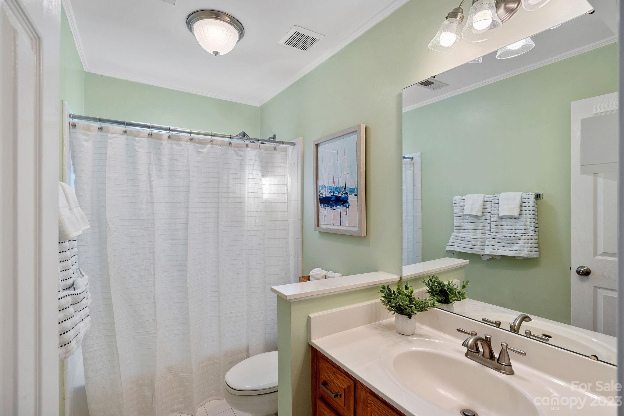 The Harbour At The Pointe - Residential