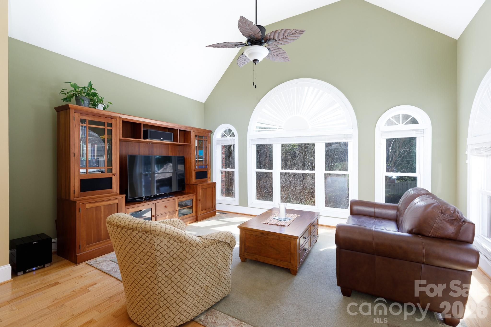 Landsdowne - Residential