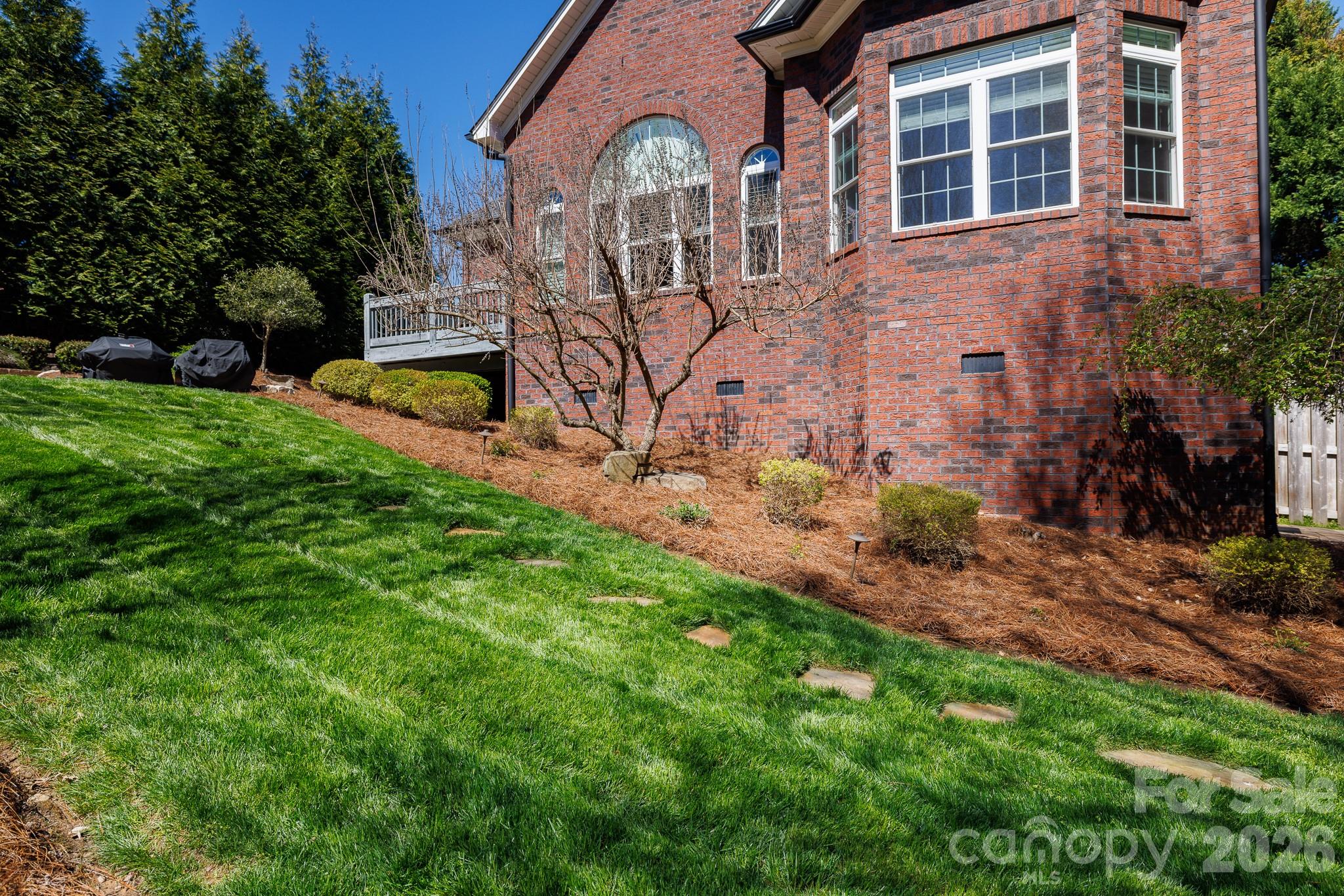 Landsdowne - Residential