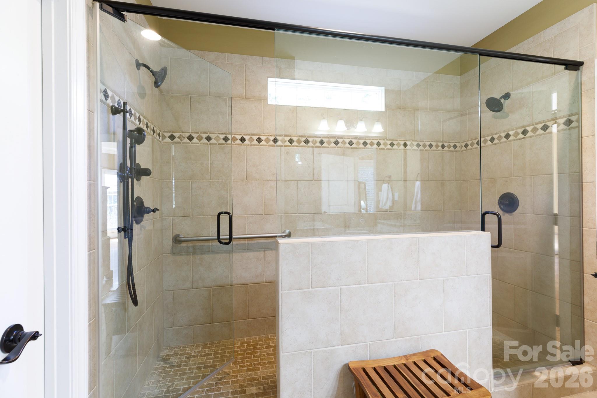 Landsdowne - Residential