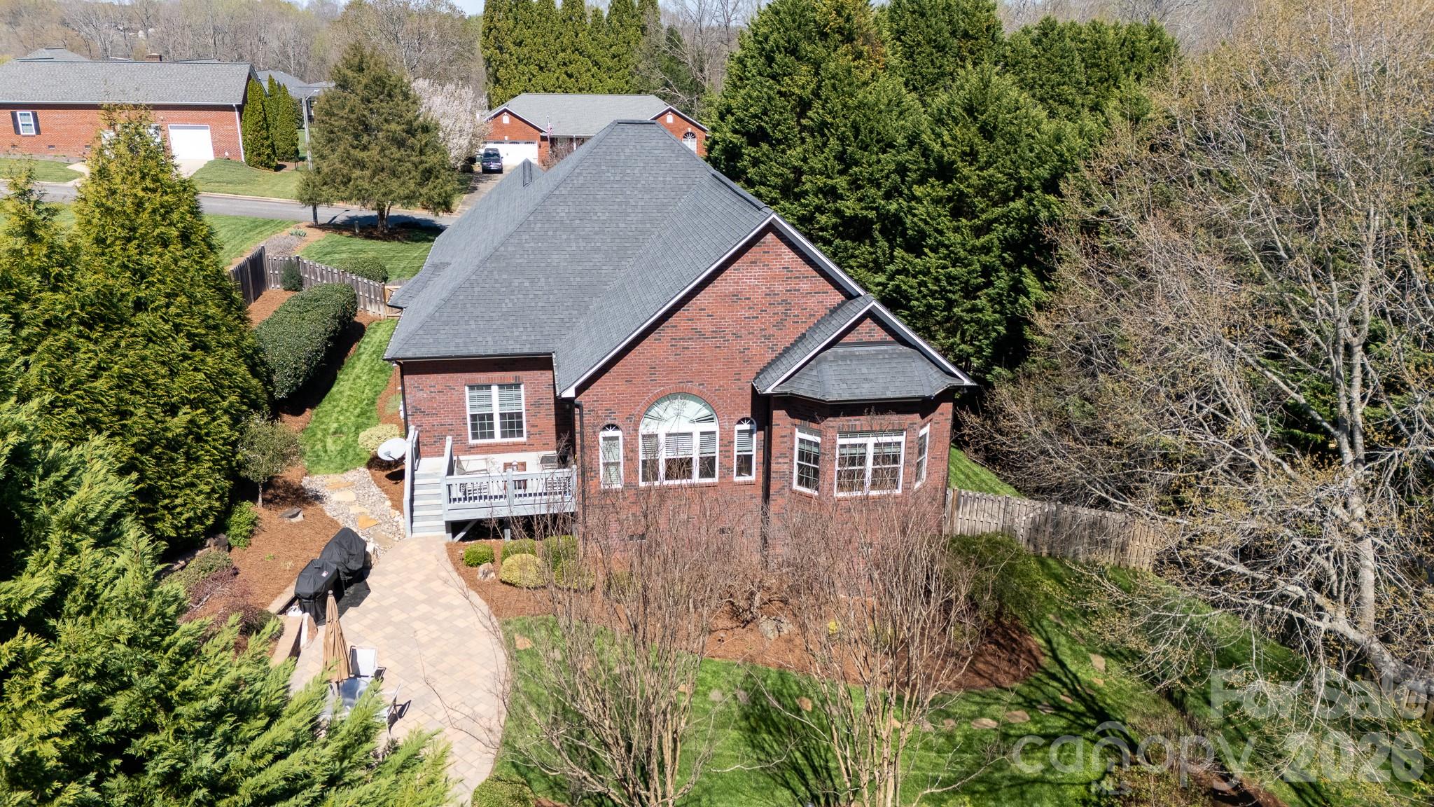 Landsdowne - Residential