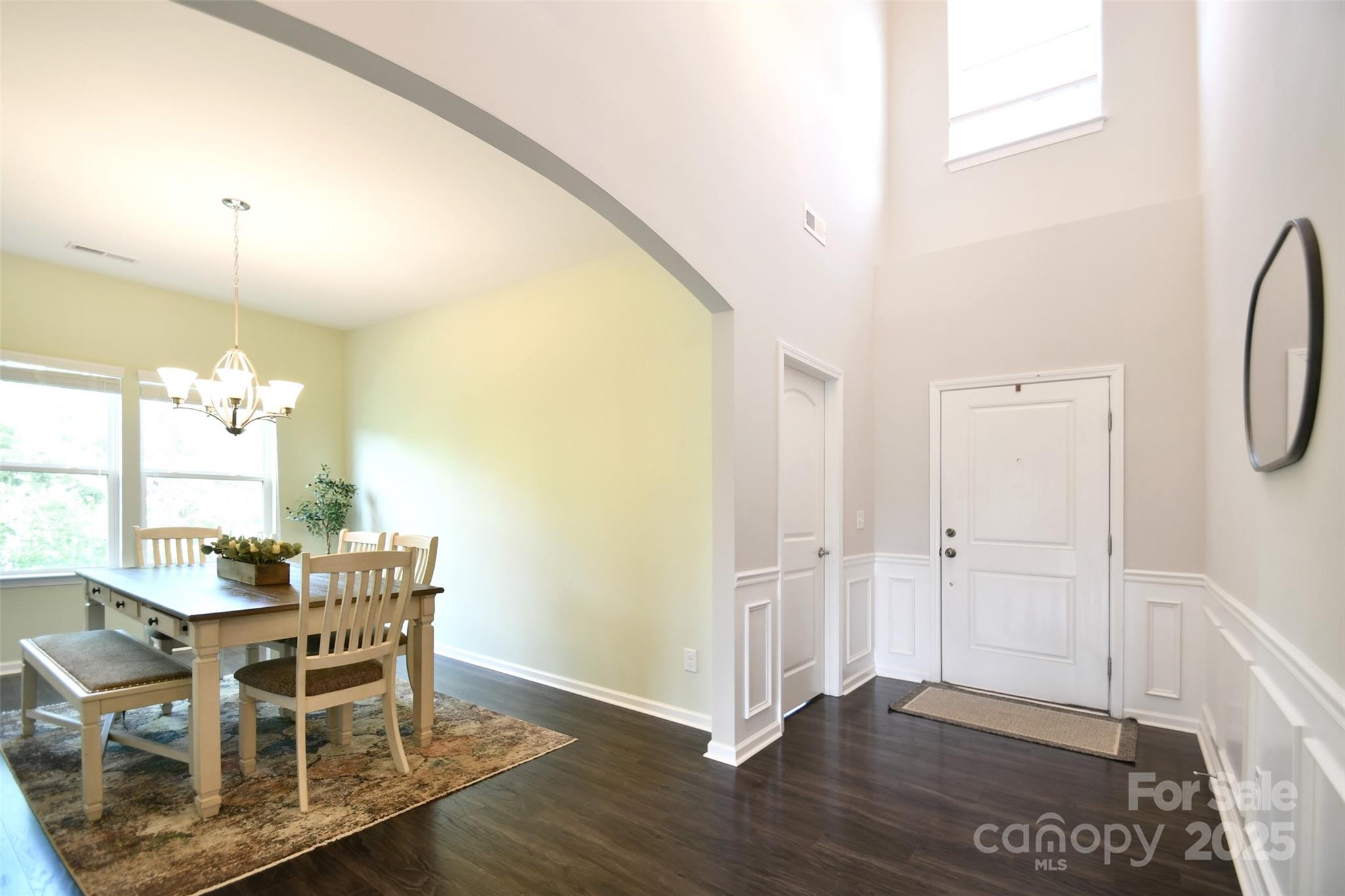 104 Rockridge Point Drive