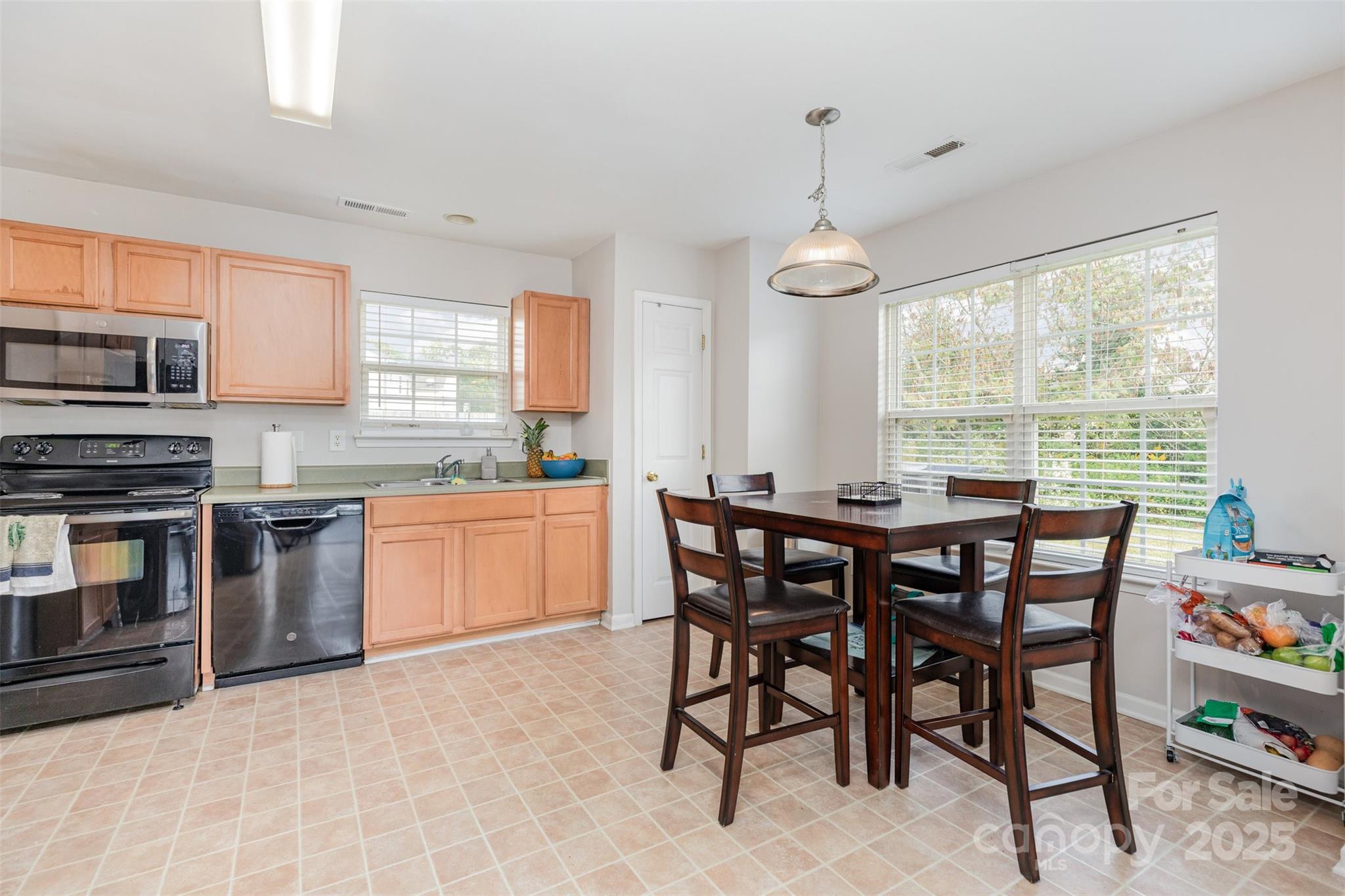 Hidden Creek - Residential