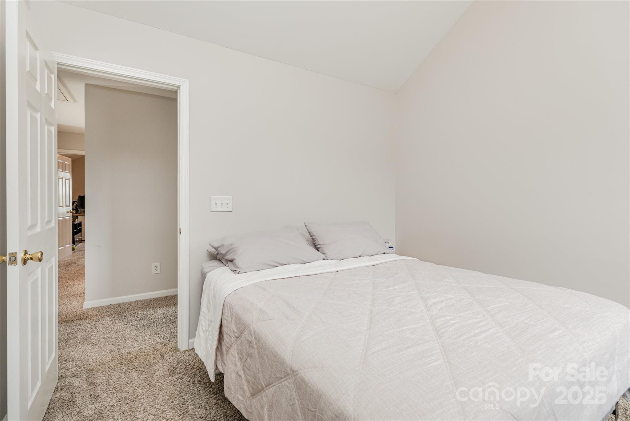 Hidden Creek - Residential