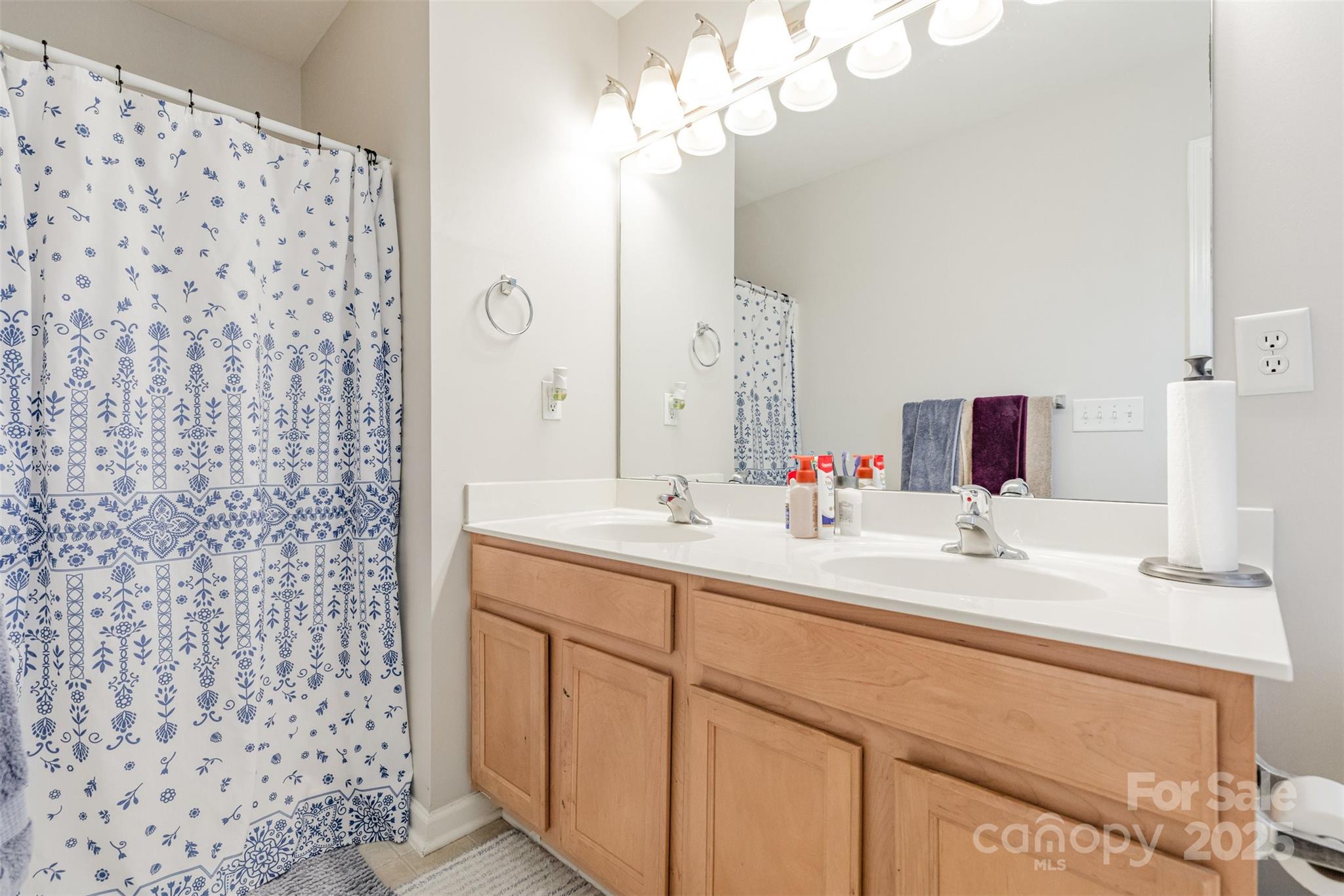 Hidden Creek - Residential