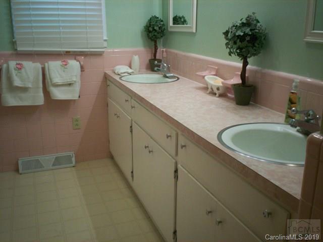 Rutherford College/Valdese - Residential