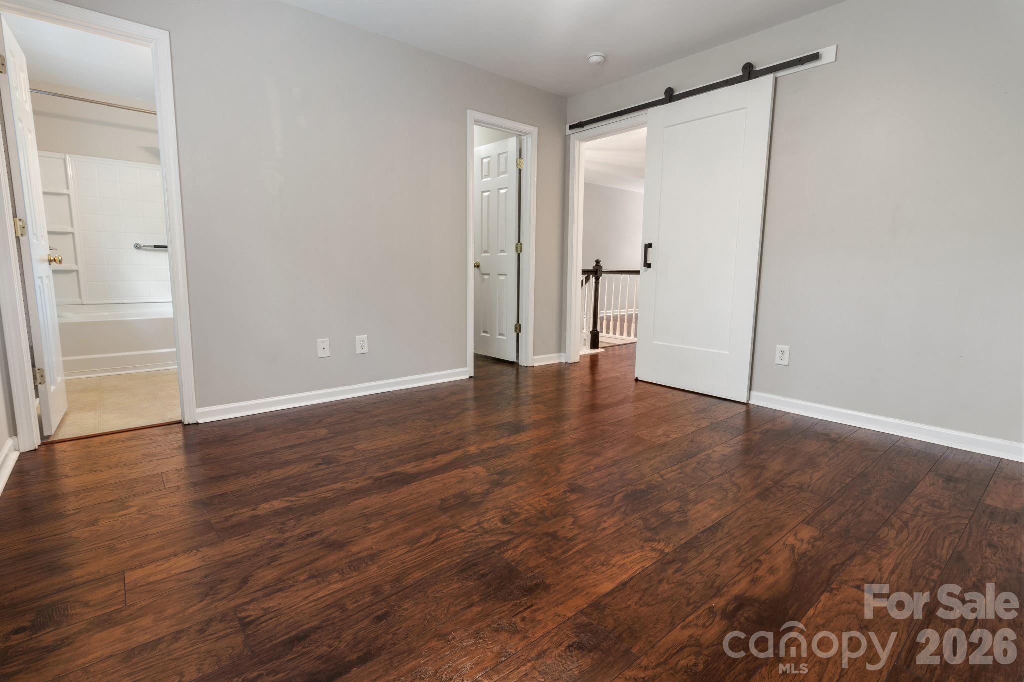 Cascades at River Crossing - Residential