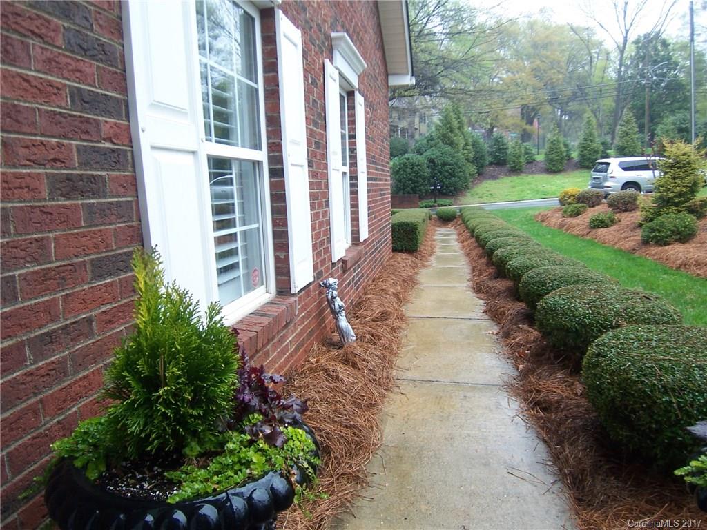 The Columns - Residential