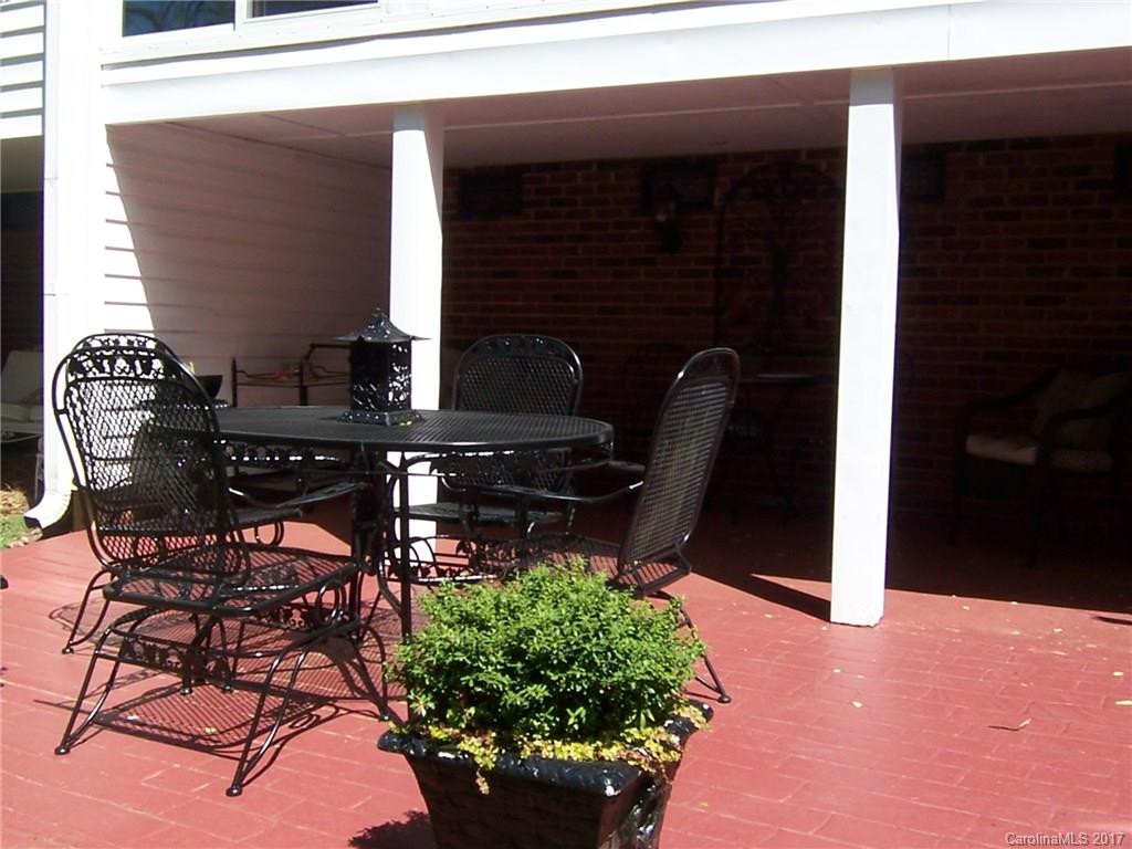 The Columns - Residential