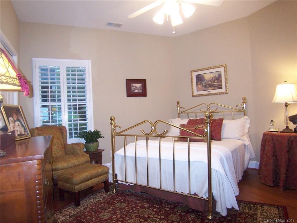 The Columns - Residential