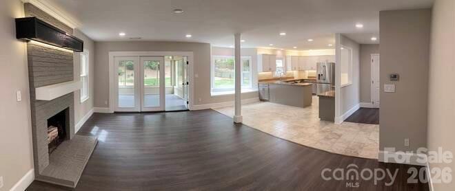 Cameron Wood - Residential