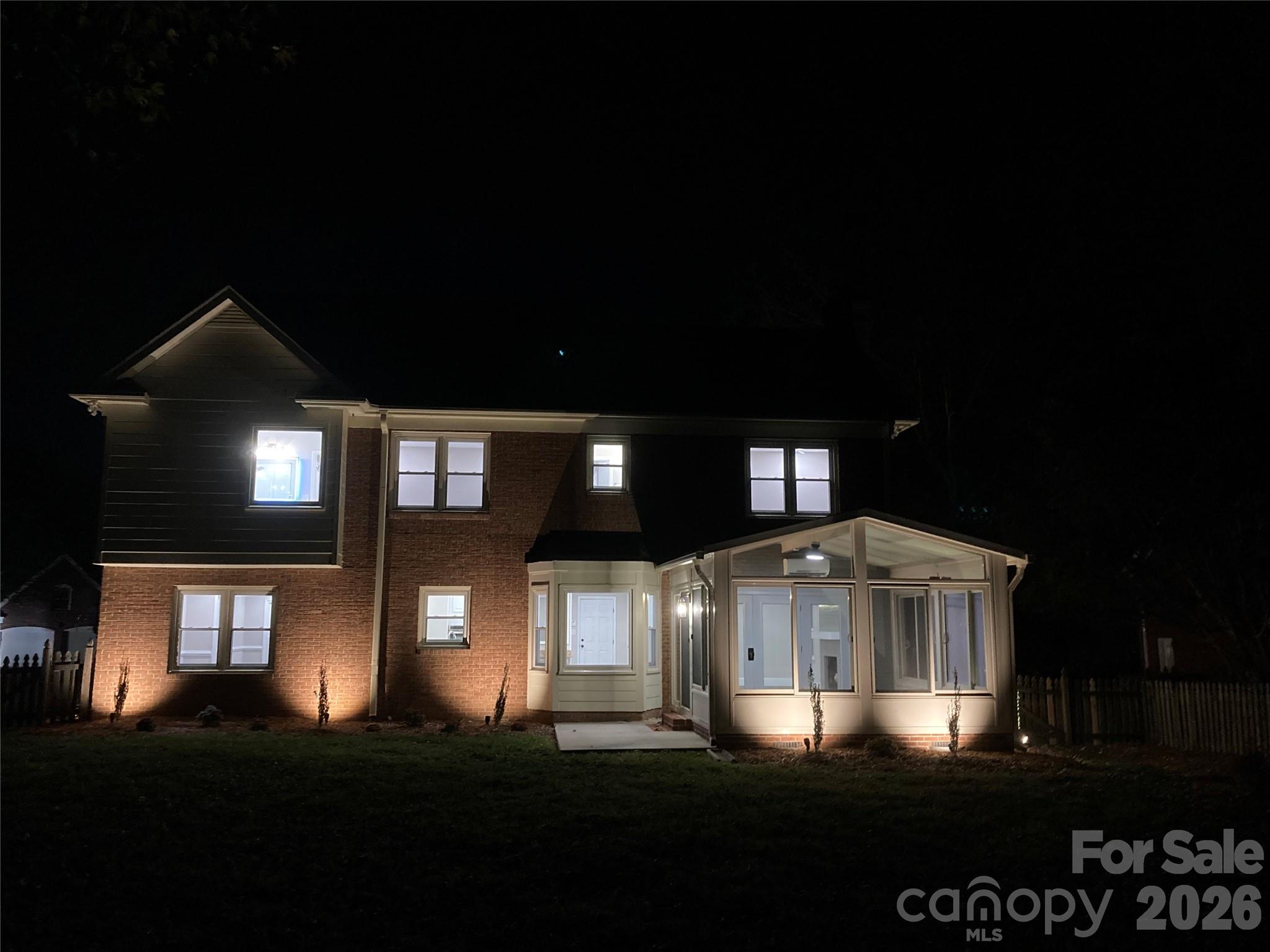 Cameron Wood - Residential
